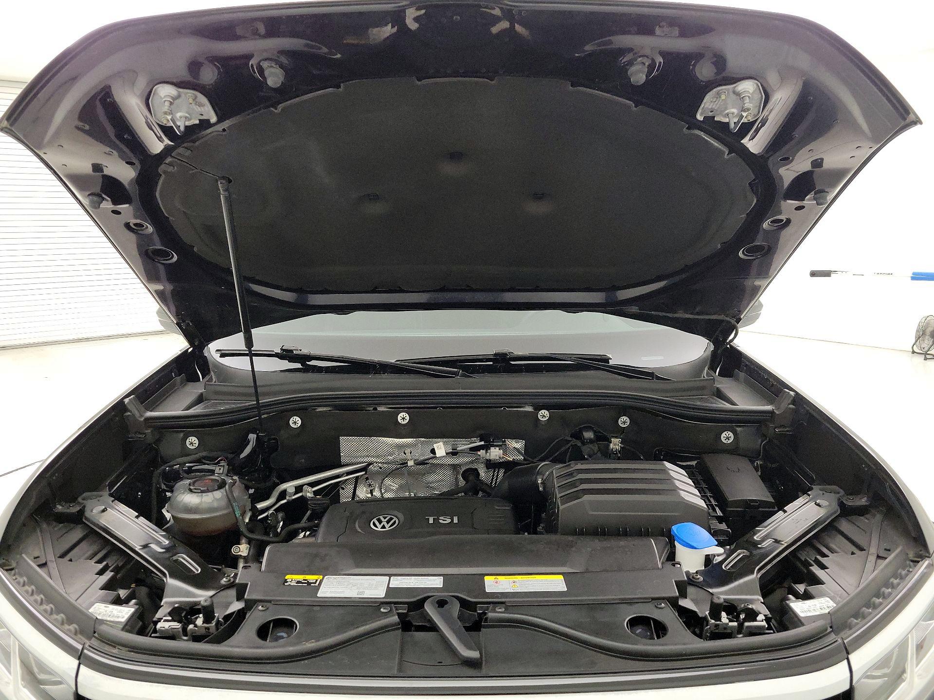 Thumbnail: 2023 Volkswagen Atlas - 20