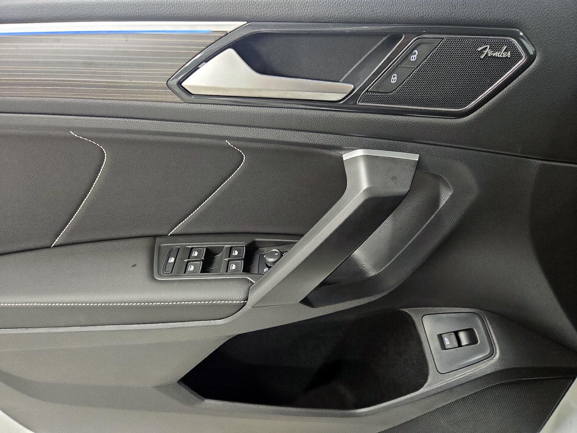 Thumbnail: 2024 Volkswagen Tiguan - 12