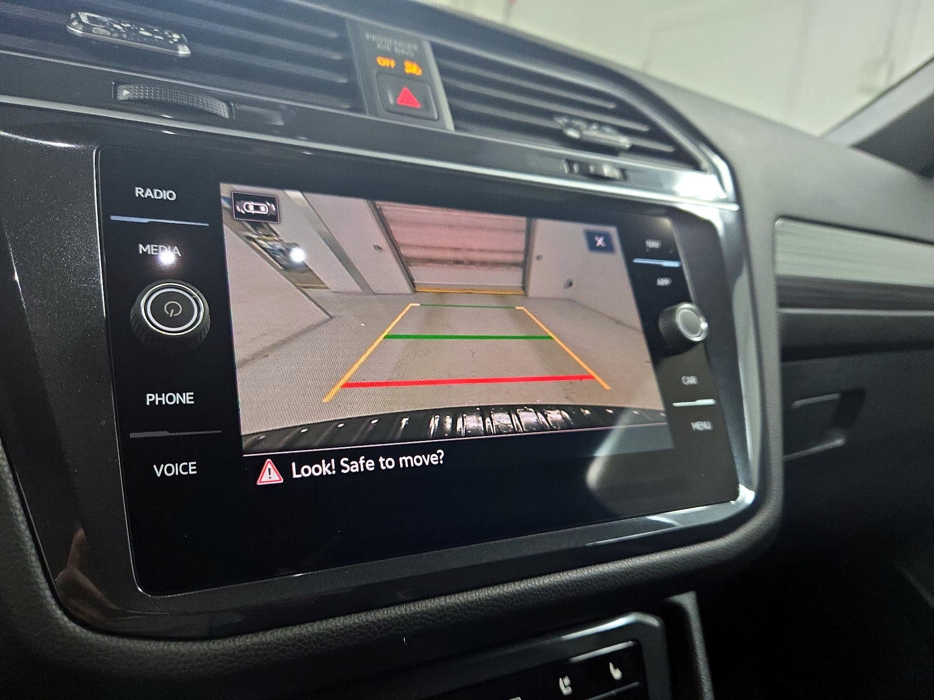 Thumbnail: 2024 Volkswagen Tiguan - 15