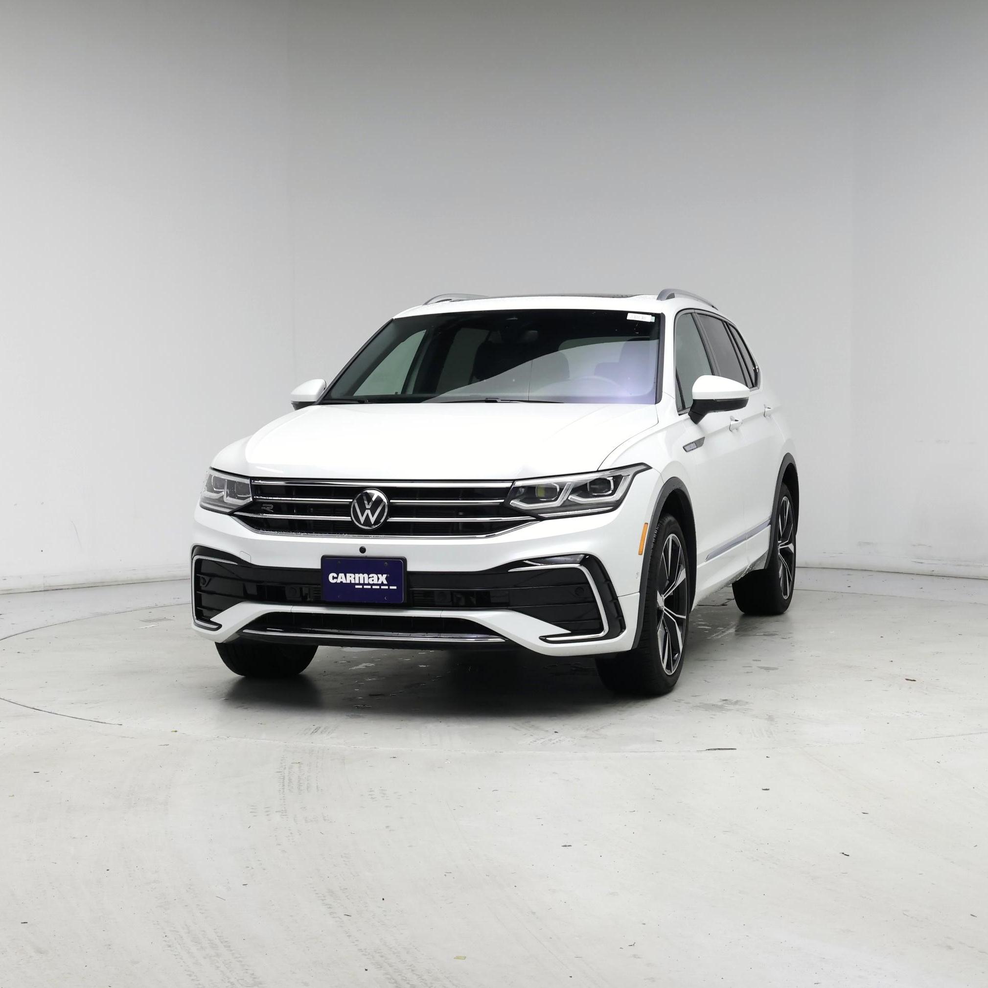 Thumbnail: 2024 Volkswagen Tiguan - 4