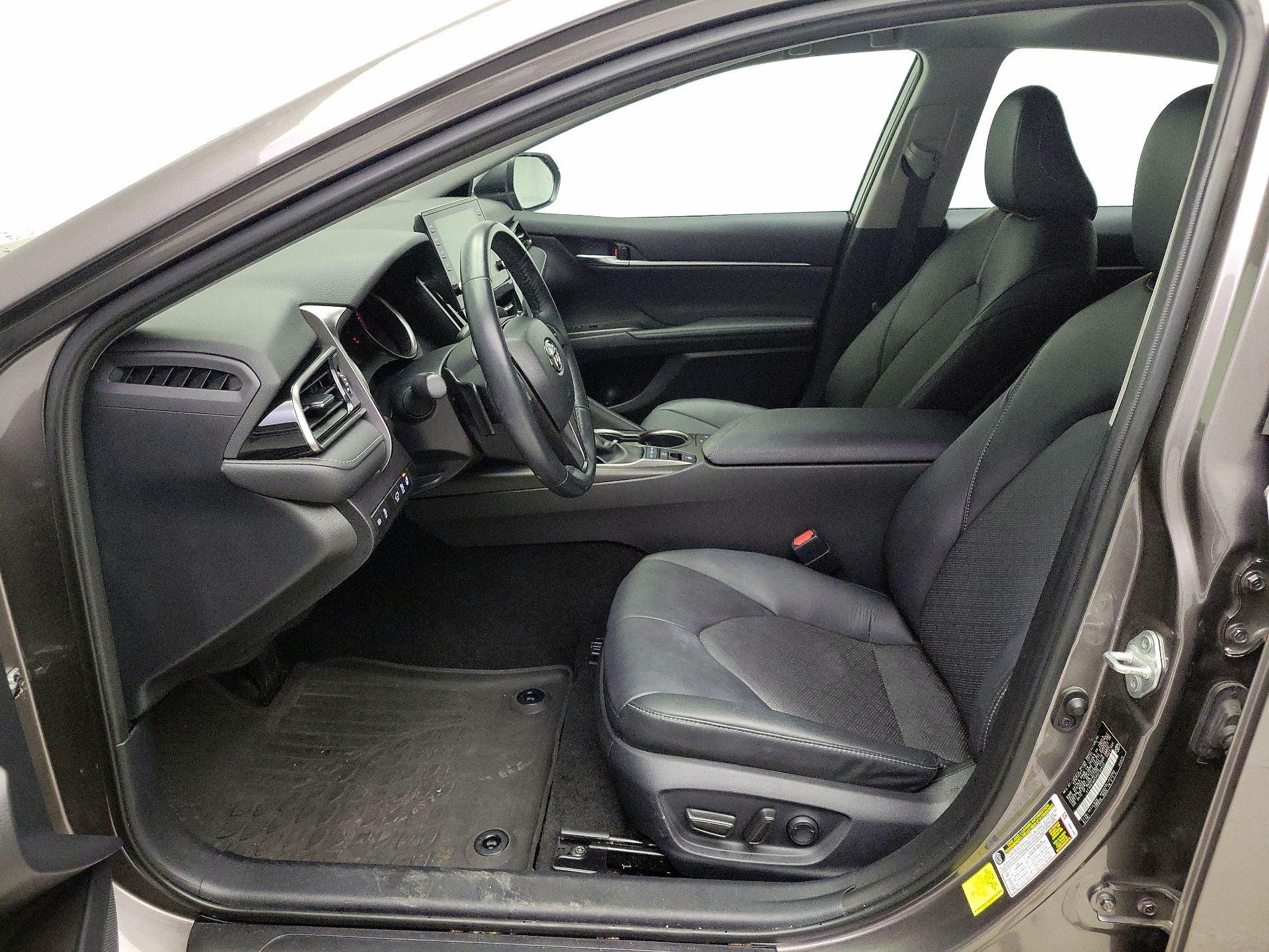 Thumbnail: 2023 Toyota Camry - 11