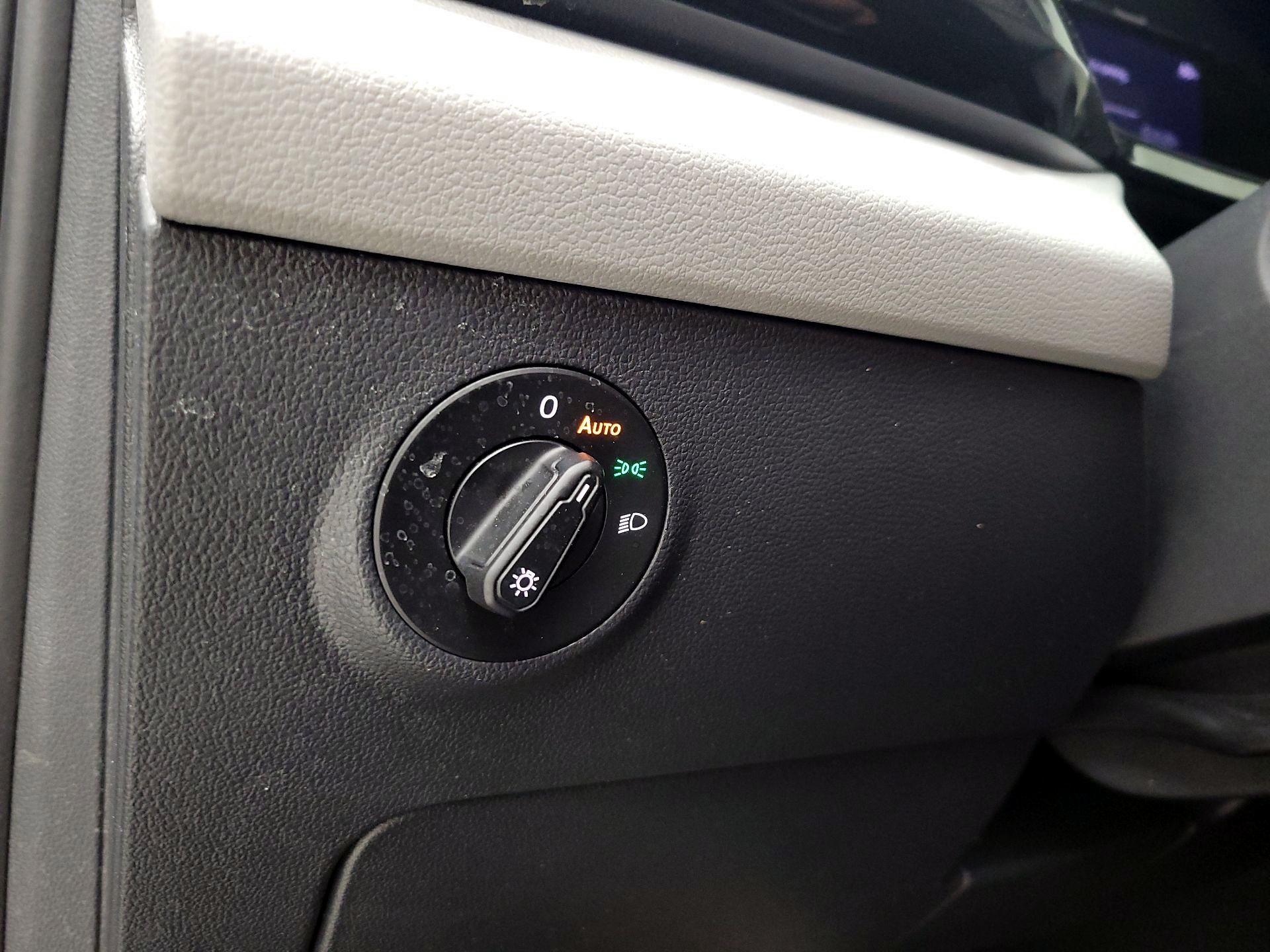 Thumbnail: 2024 Volkswagen Taos - 13