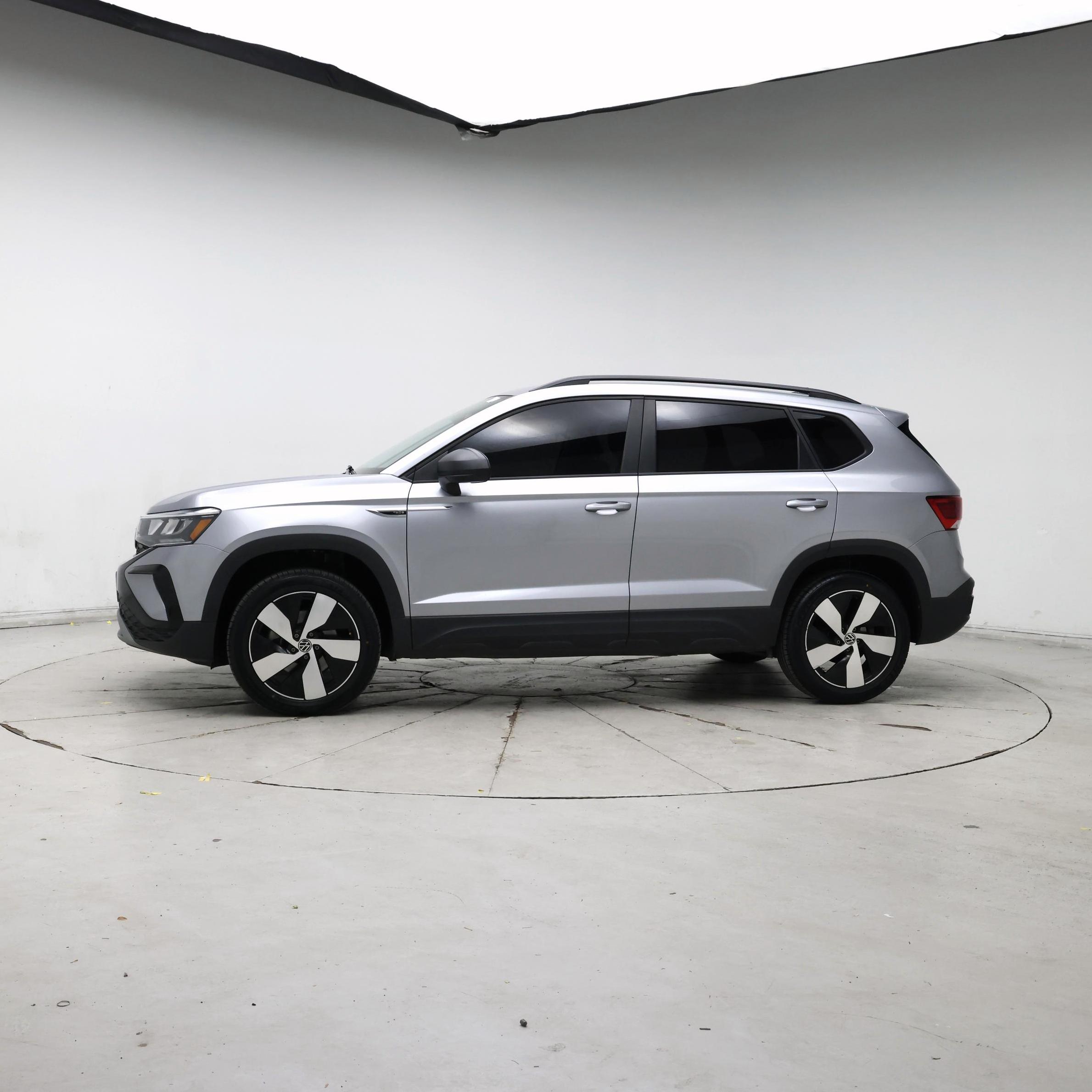 Thumbnail: 2024 Volkswagen Taos - 3