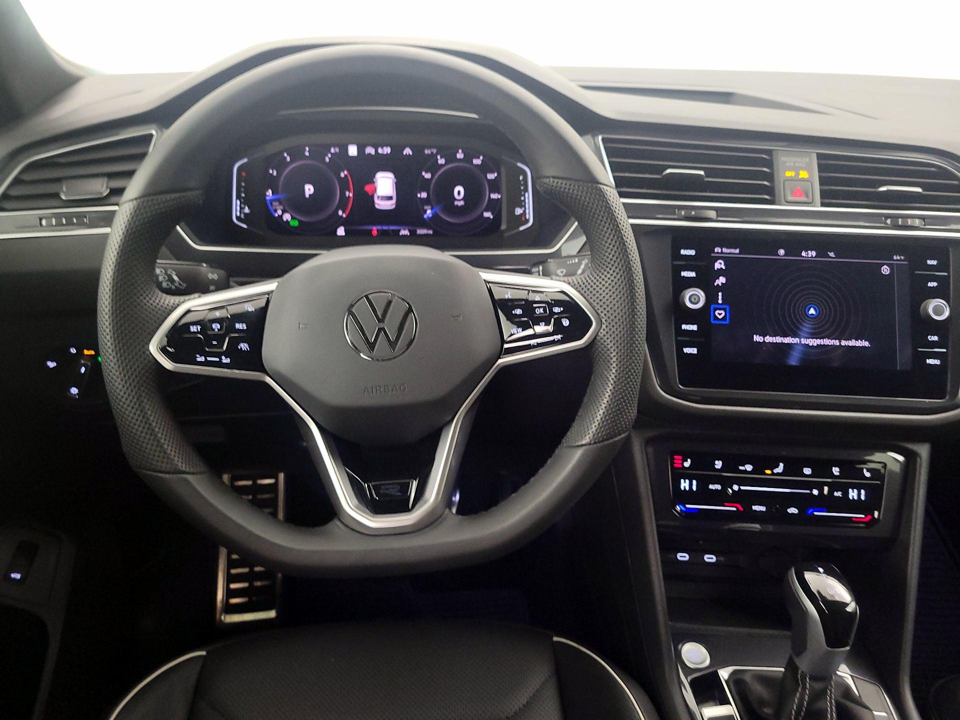 Thumbnail: 2024 Volkswagen Tiguan - 10