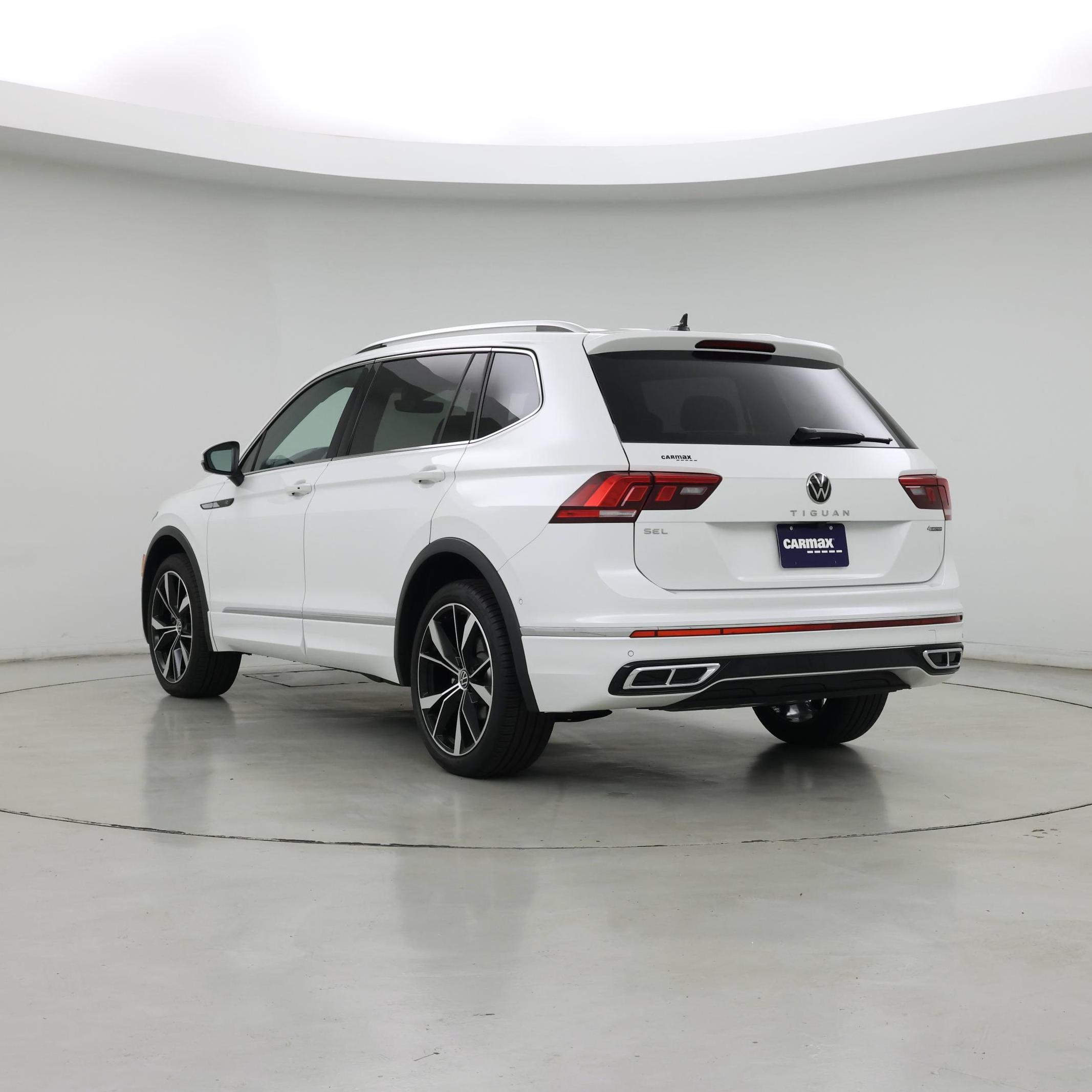 Thumbnail: 2024 Volkswagen Tiguan - 2