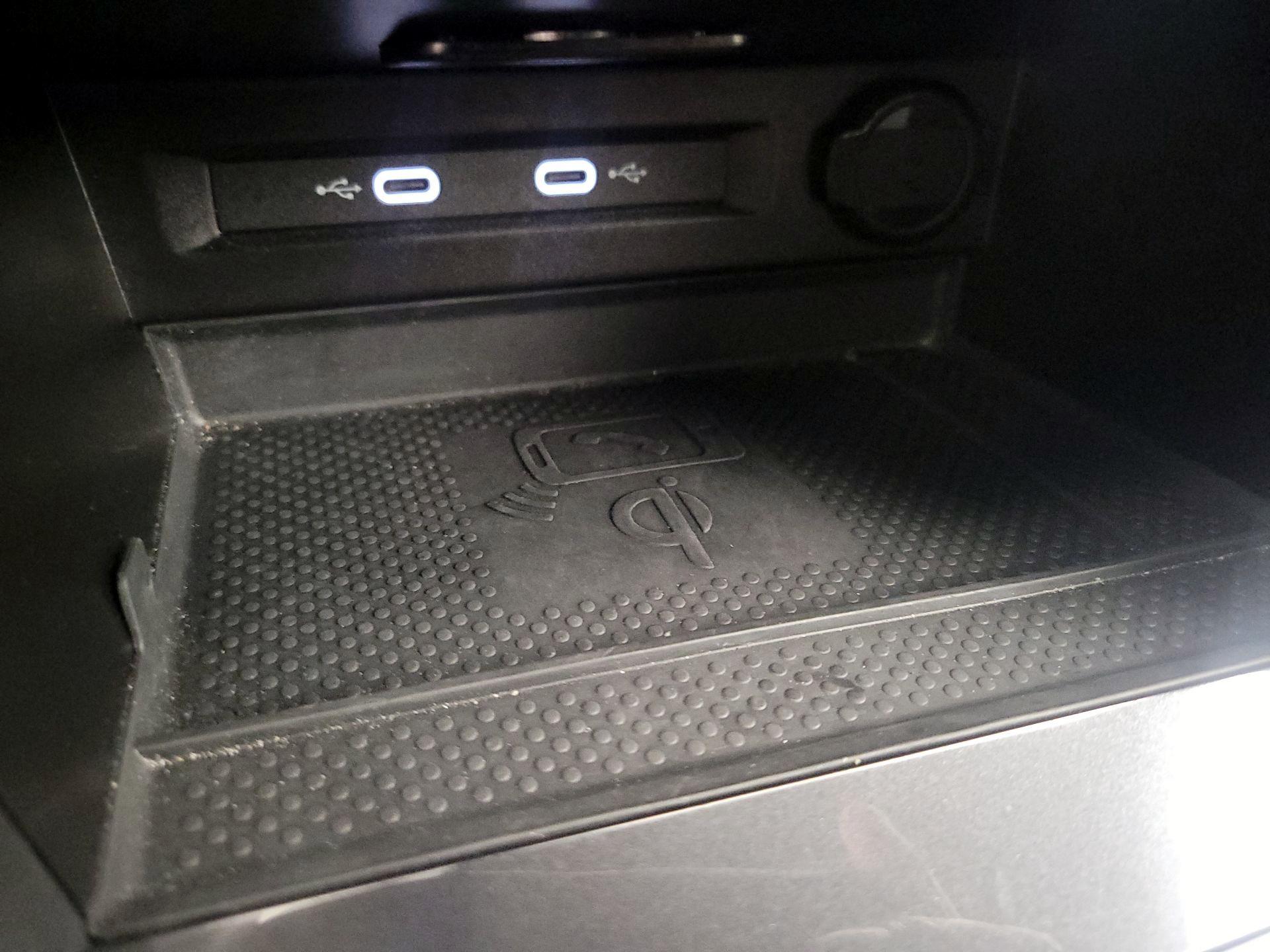 Thumbnail: 2024 Volkswagen Tiguan - 18