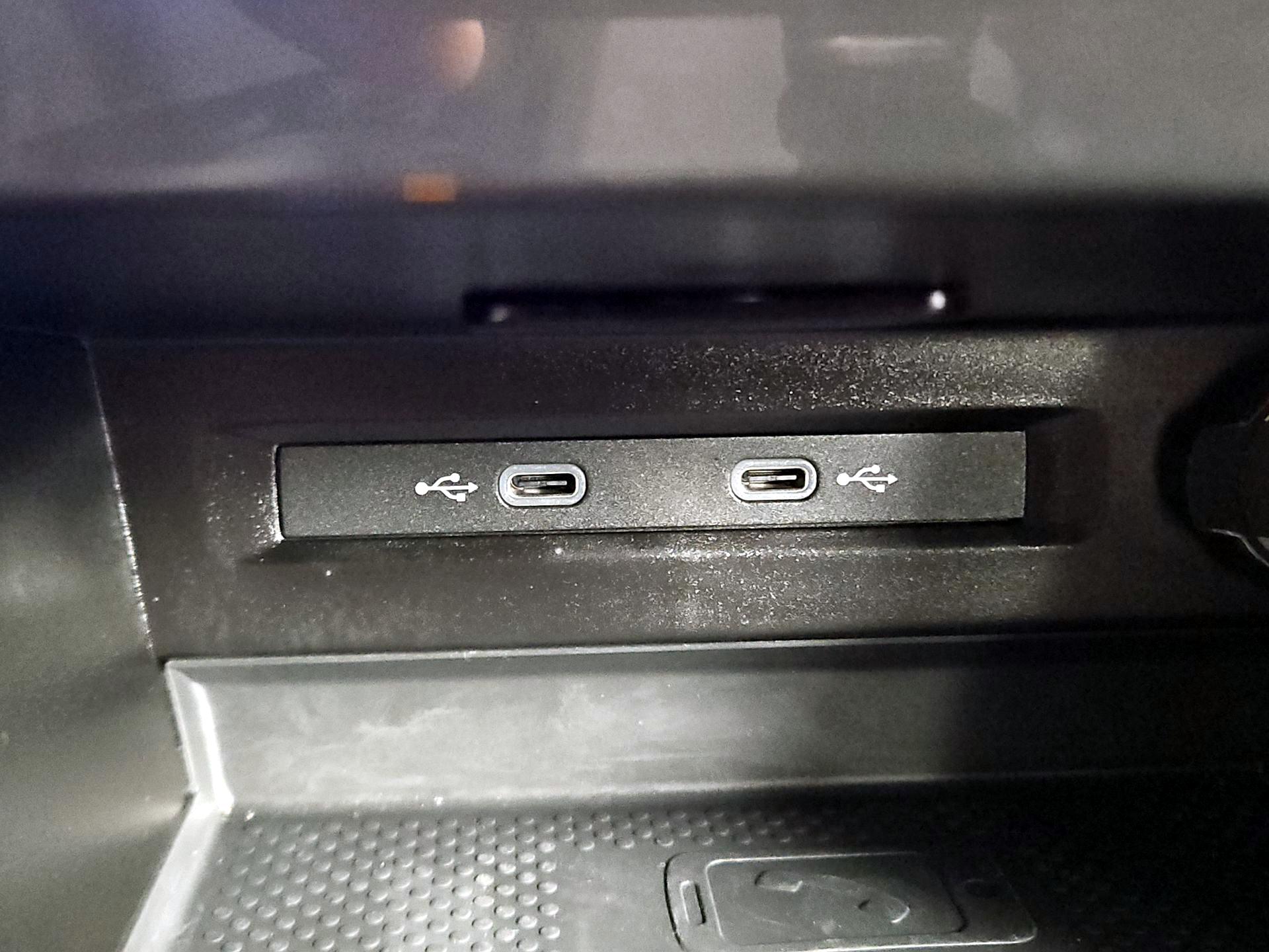 Thumbnail: 2024 Volkswagen Tiguan - 19