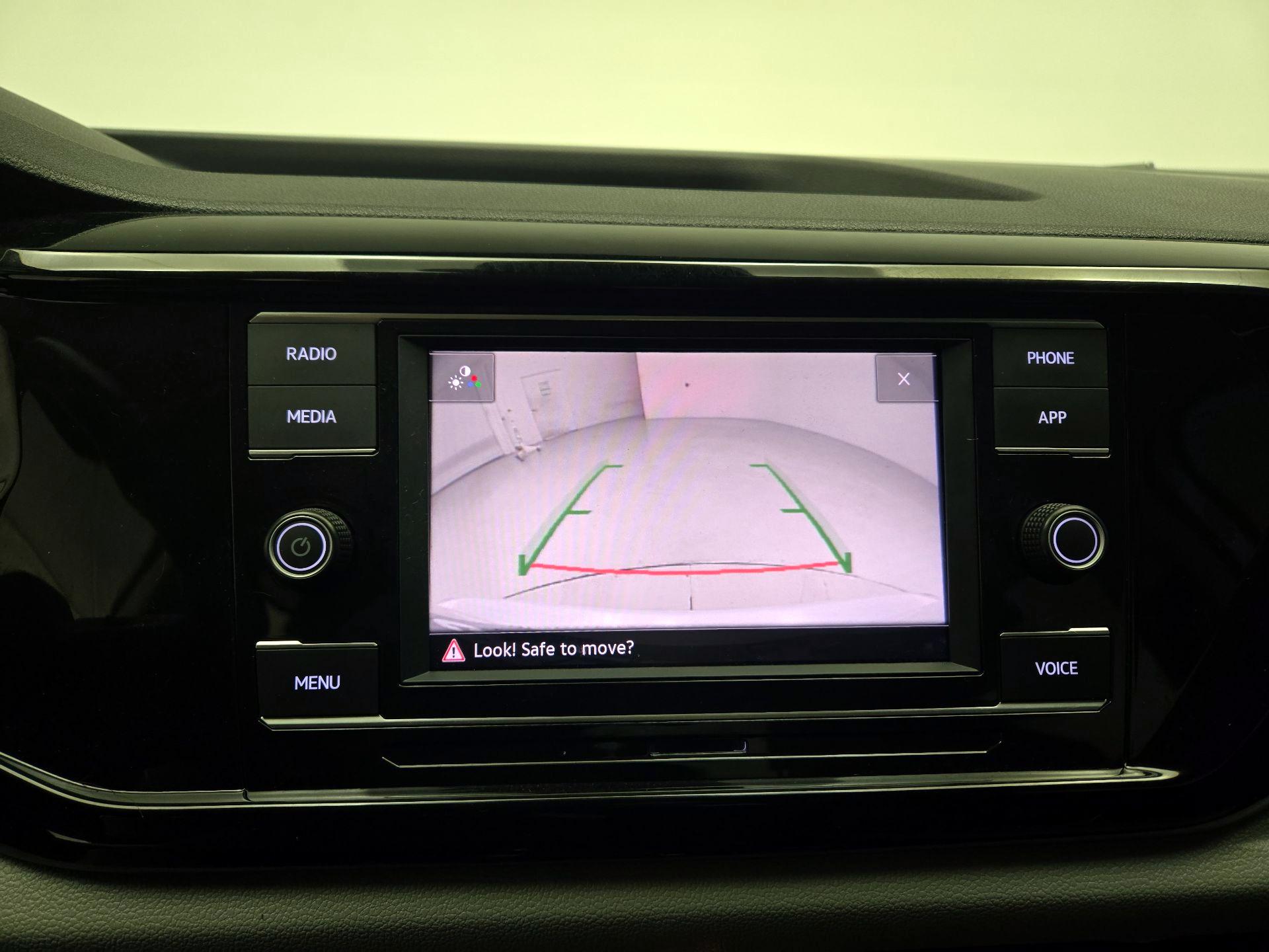 Thumbnail: 2023 Volkswagen Taos - 14