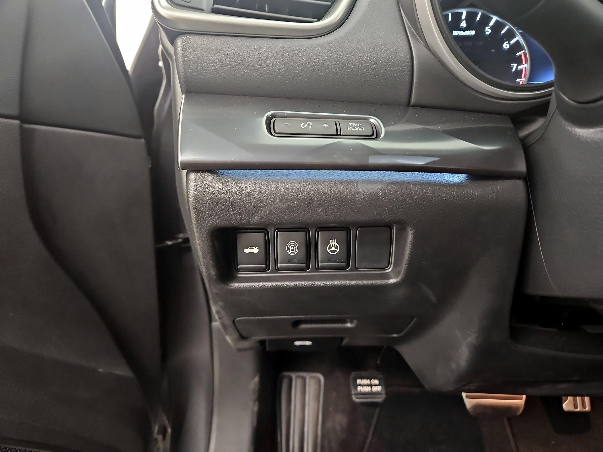 Thumbnail: 2023 Nissan Maxima - 13