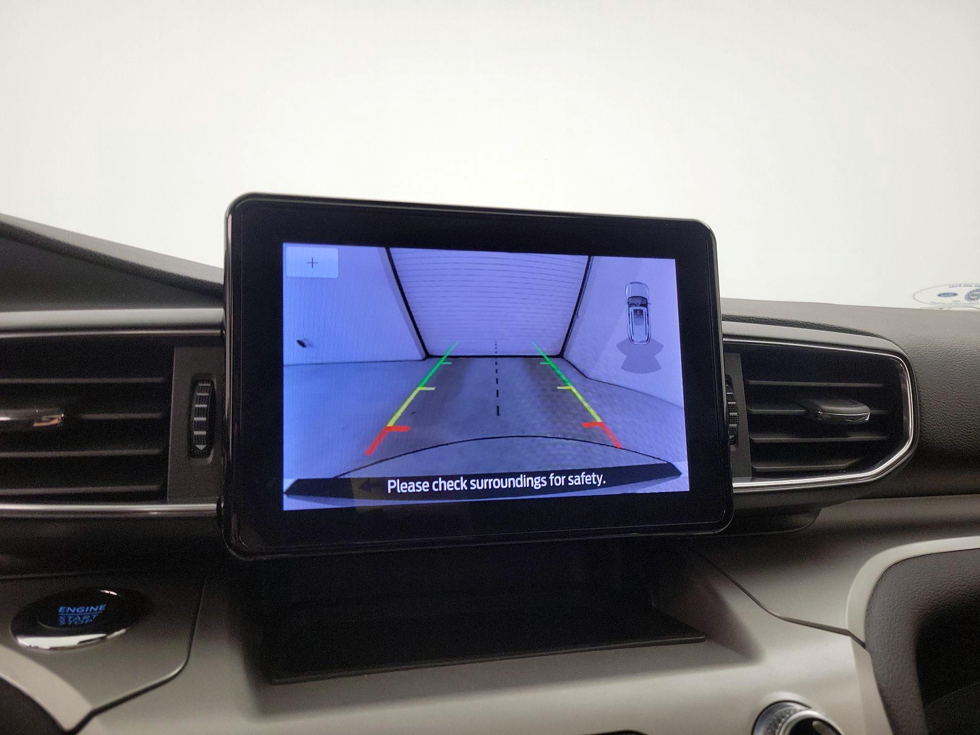 Thumbnail: 2022 Ford Explorer - 15