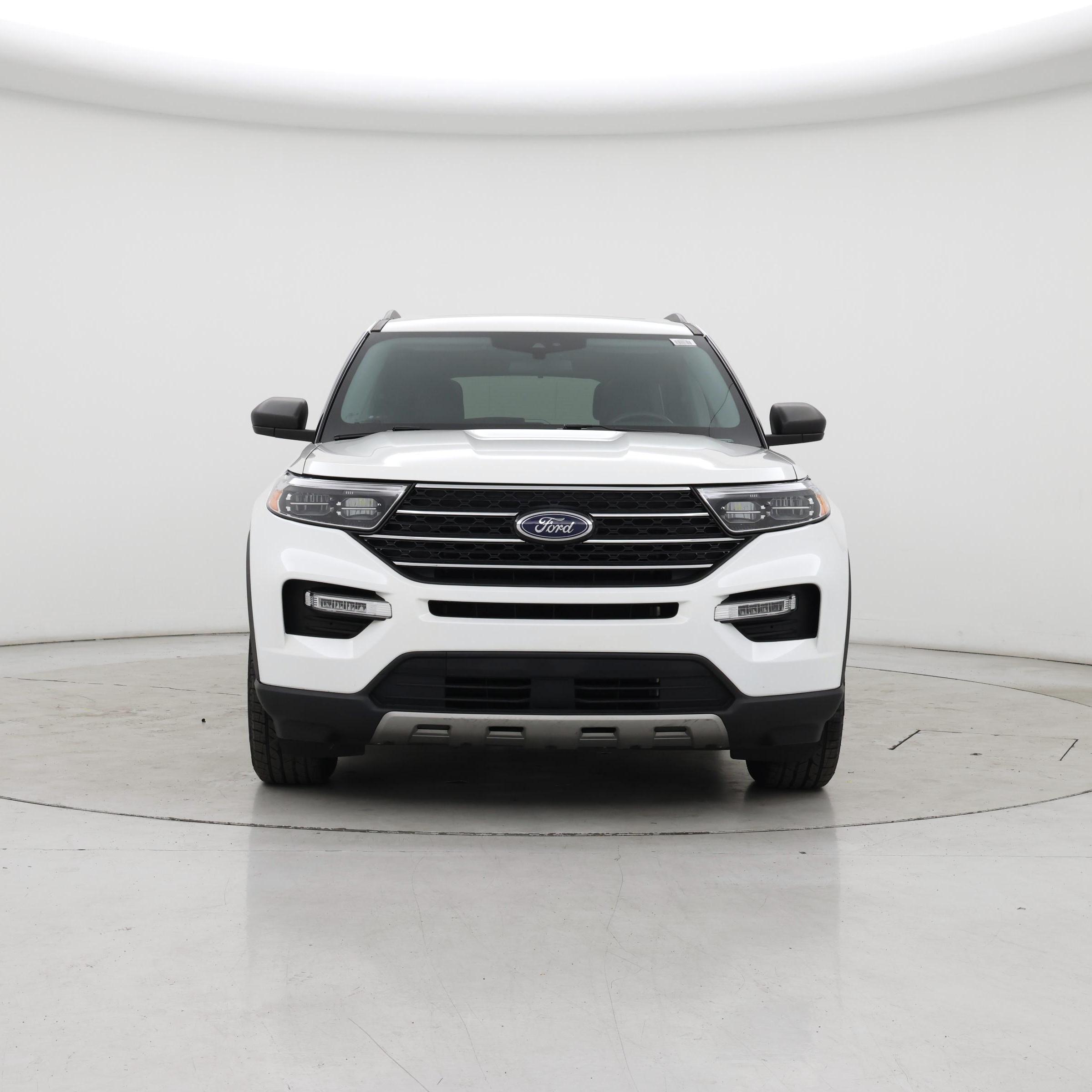 Thumbnail: 2022 Ford Explorer - 5