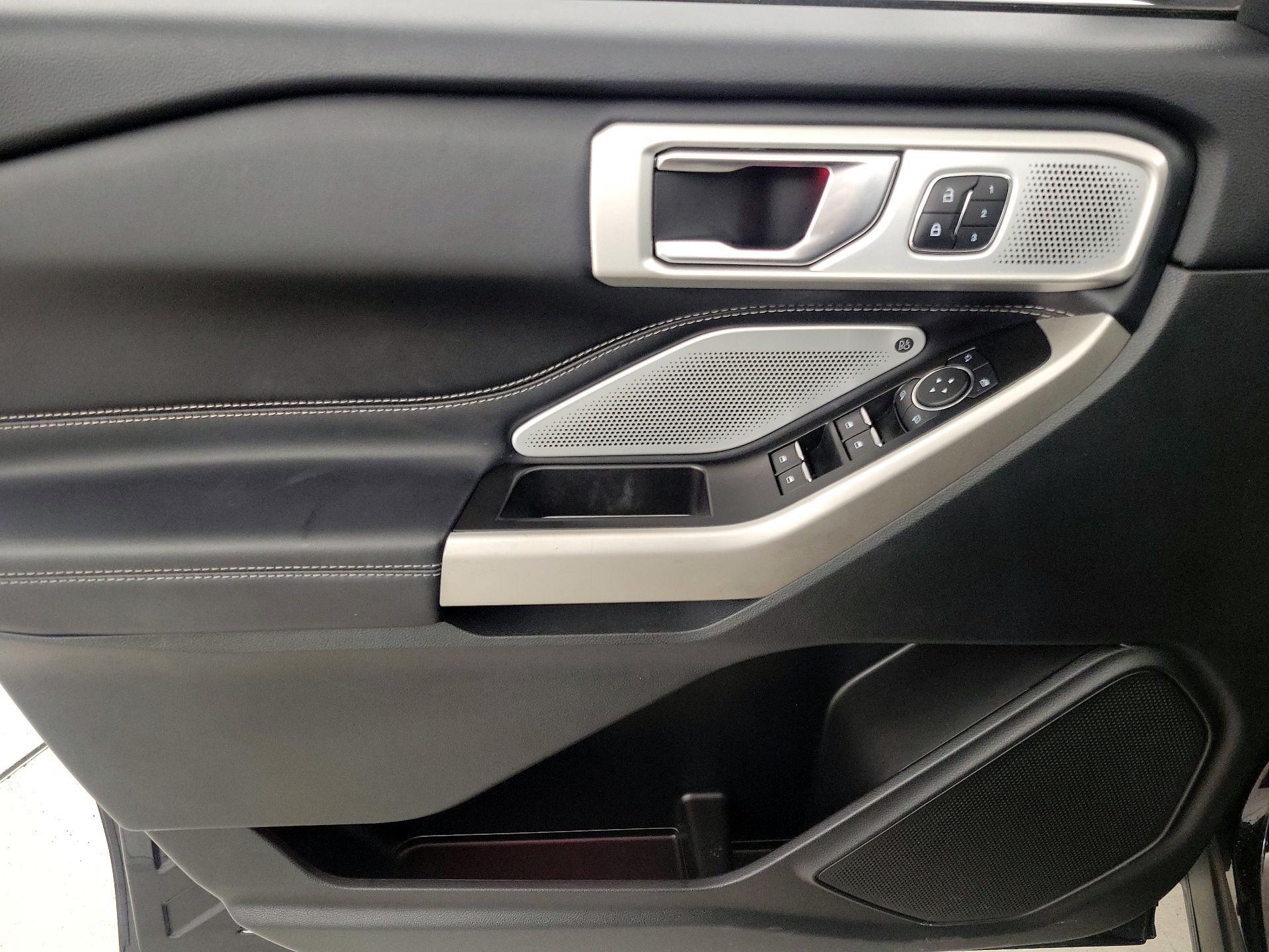 Thumbnail: 2022 Ford Explorer - 12