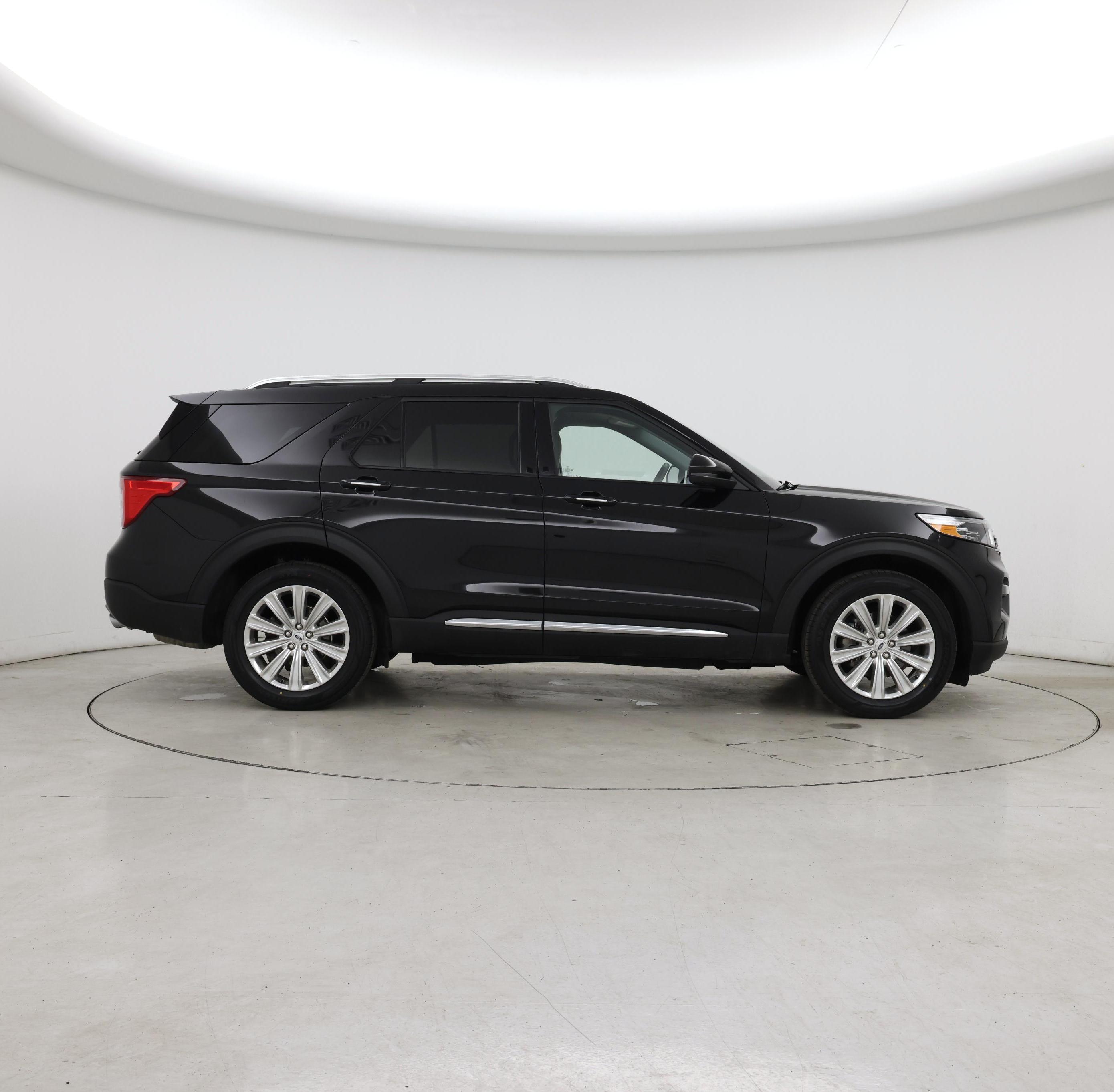 Thumbnail: 2022 Ford Explorer - 7