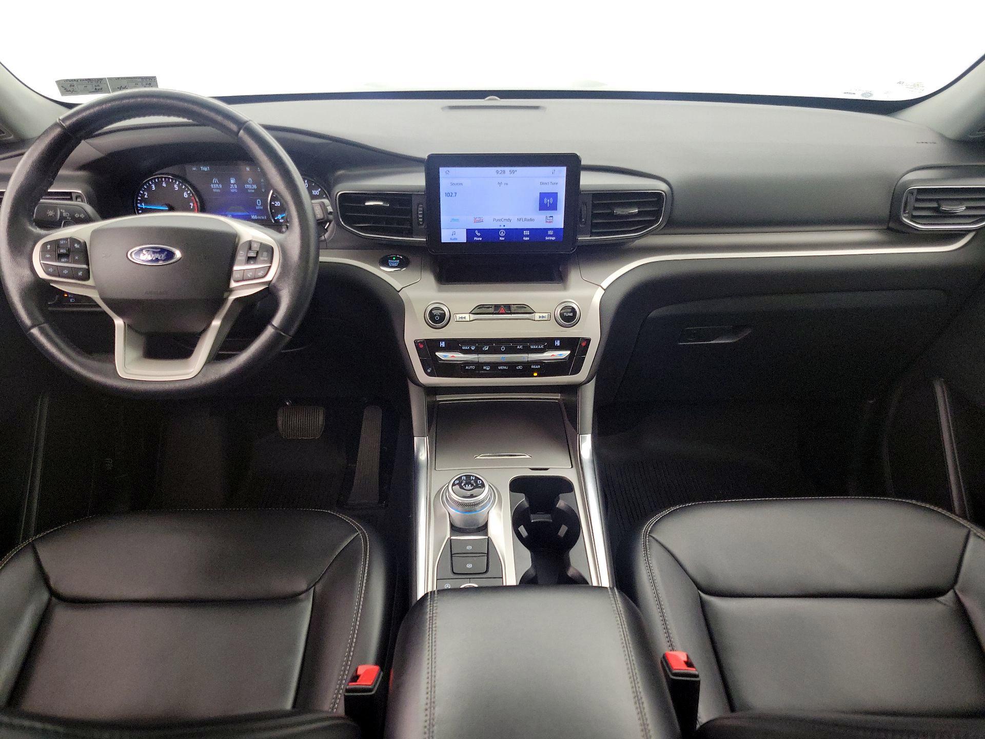 Thumbnail: 2021 Ford Explorer - 9