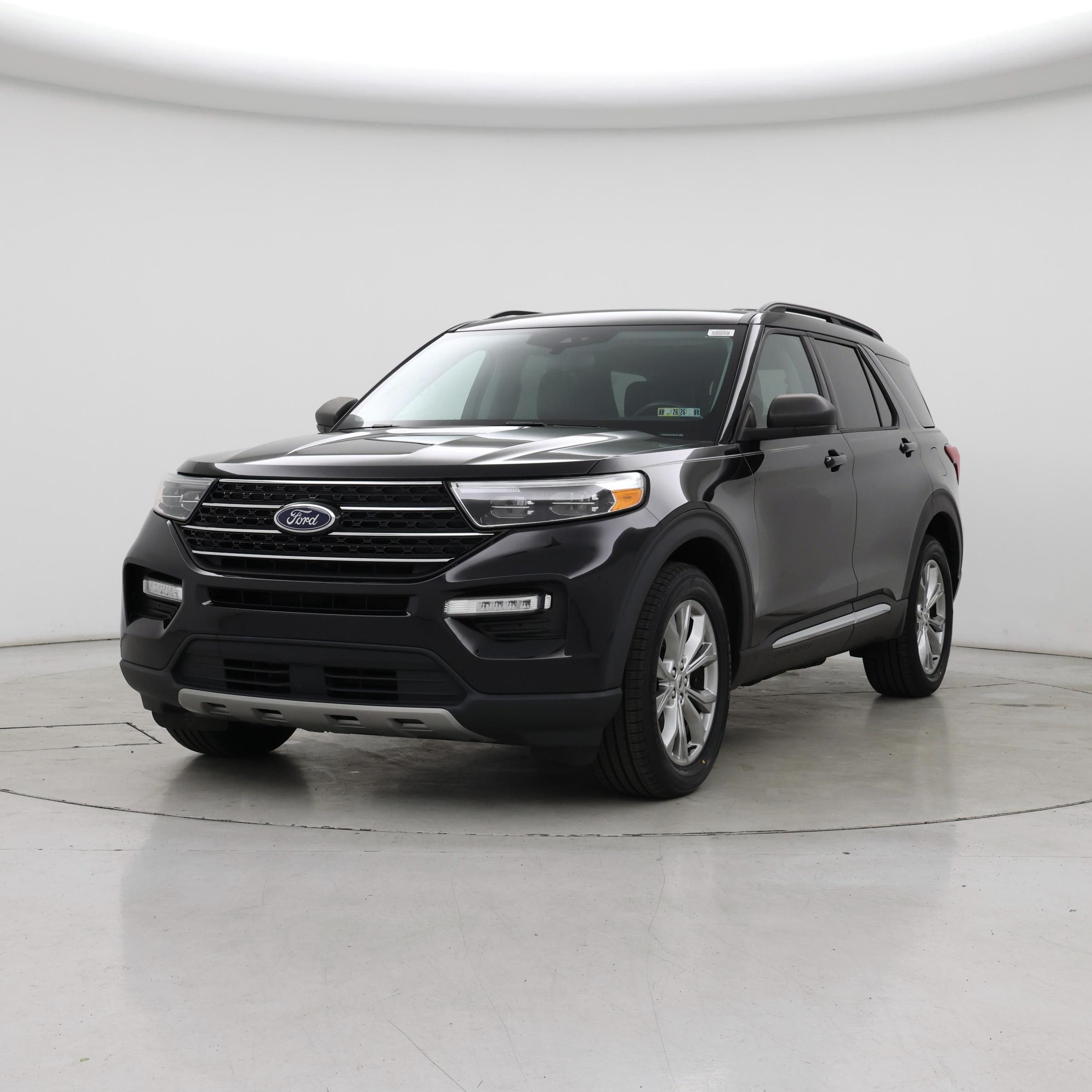 Thumbnail: 2021 Ford Explorer - 4