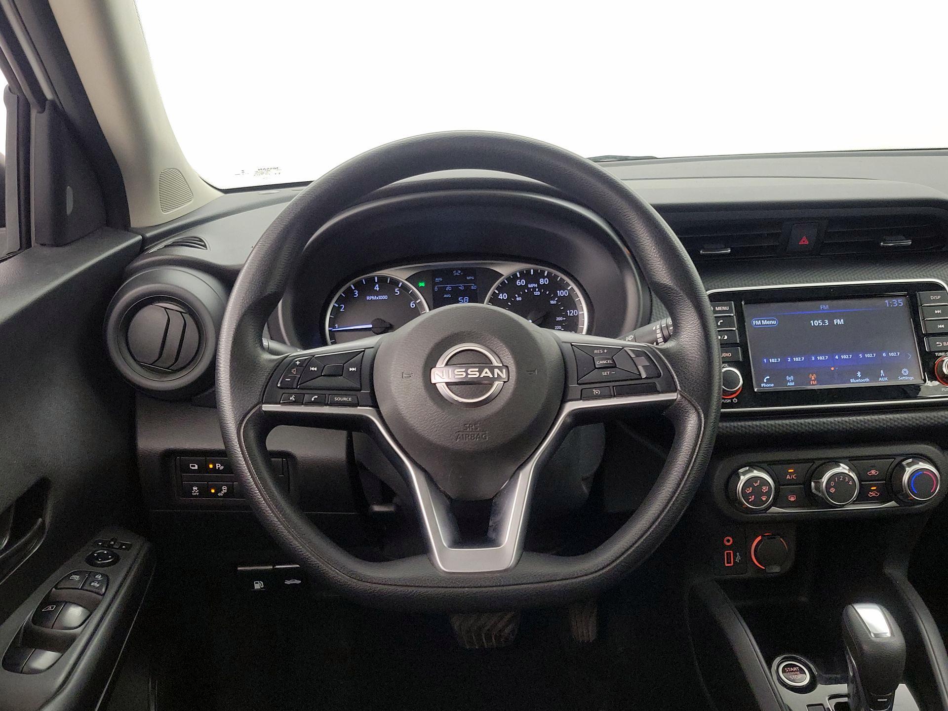 Thumbnail: 2022 Nissan Kicks - 10