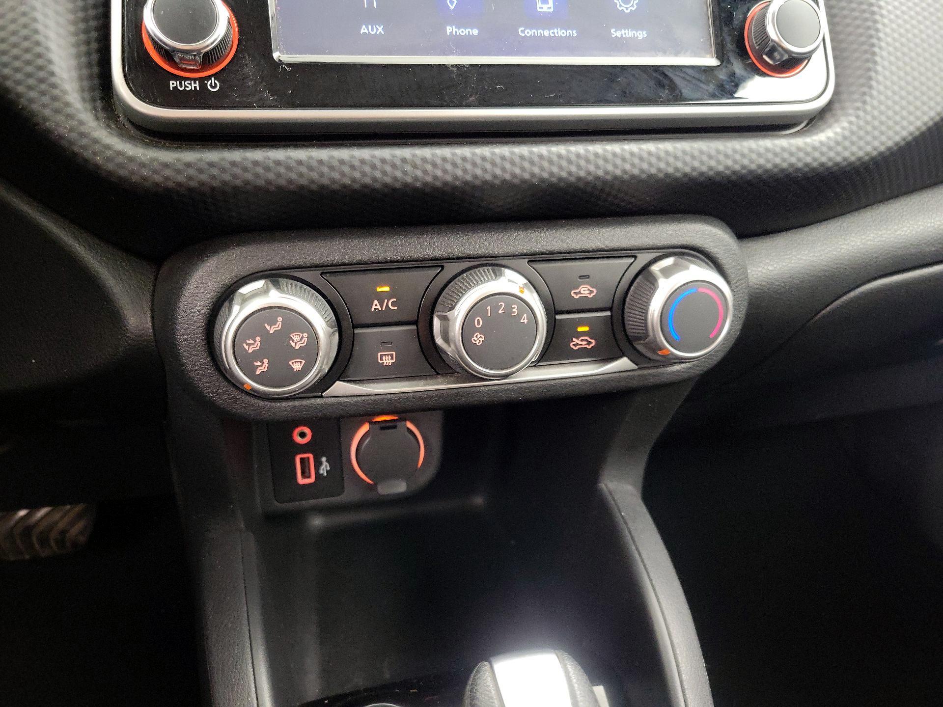 Thumbnail: 2022 Nissan Kicks - 16