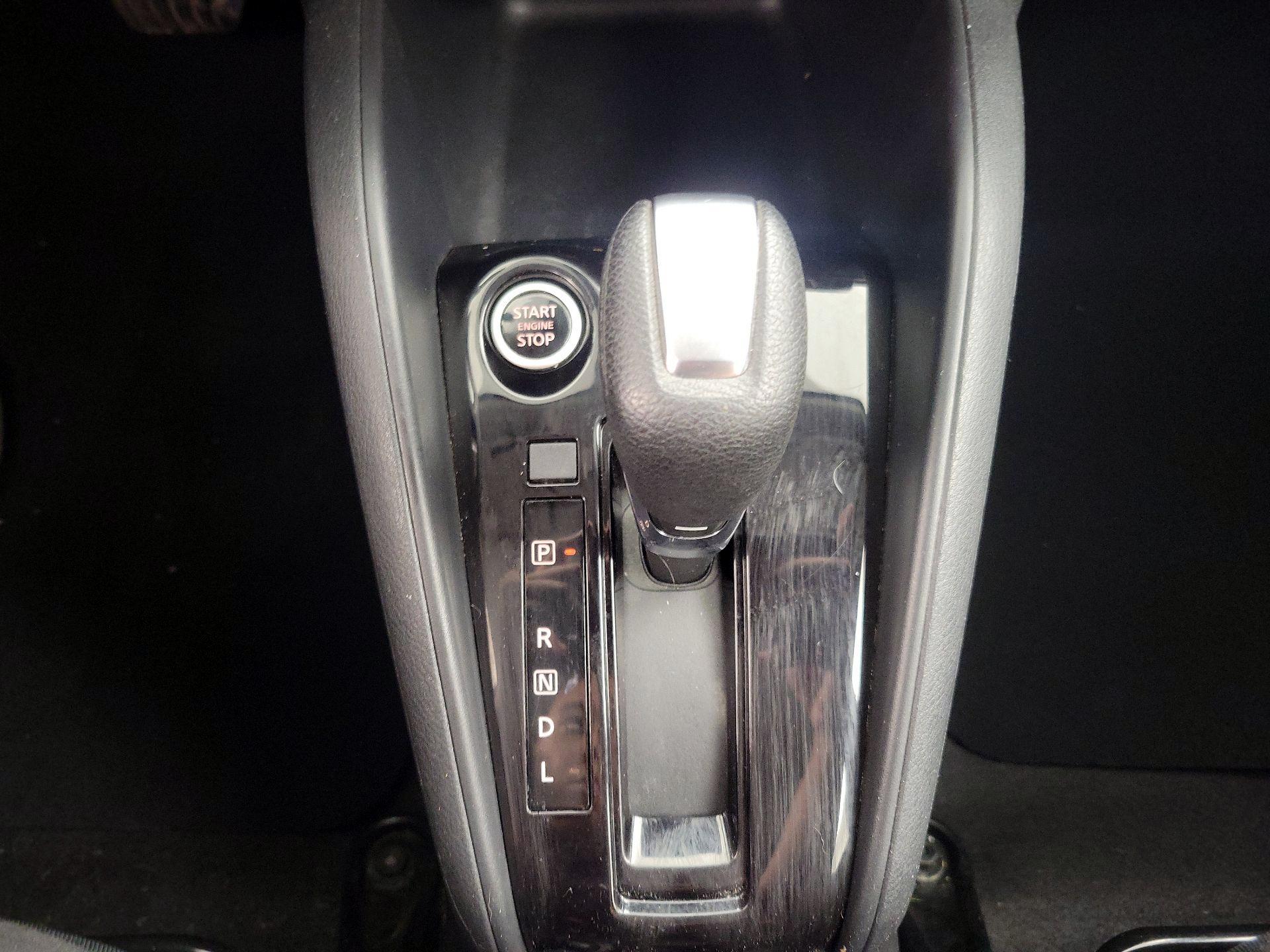 Thumbnail: 2022 Nissan Kicks - 17