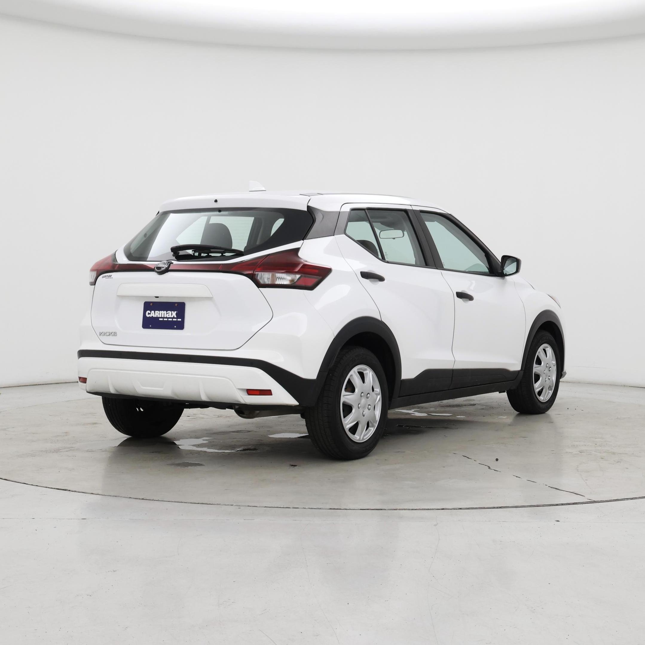 Thumbnail: 2022 Nissan Kicks - 8