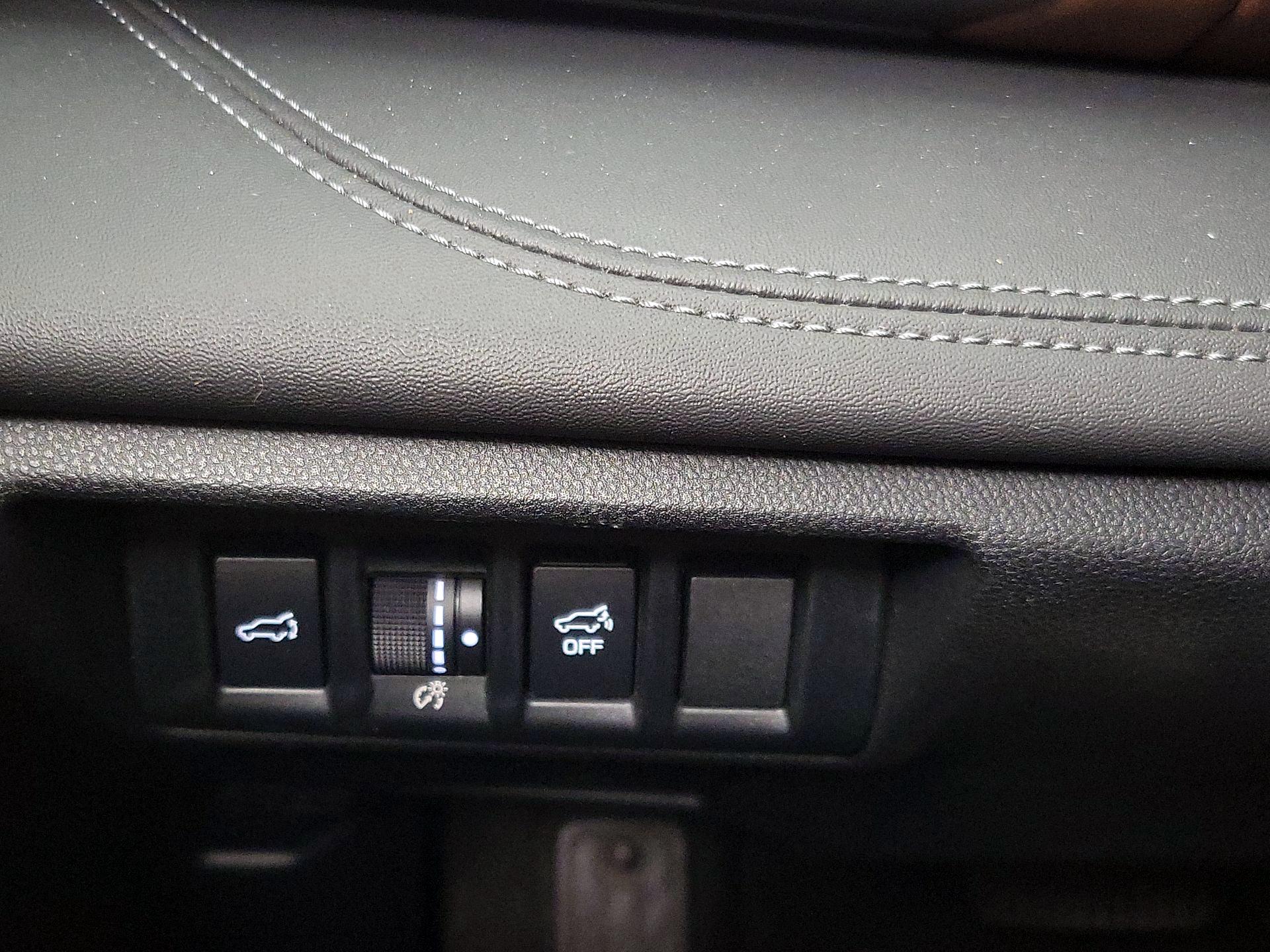 Thumbnail: 2022 Subaru Outback - 13