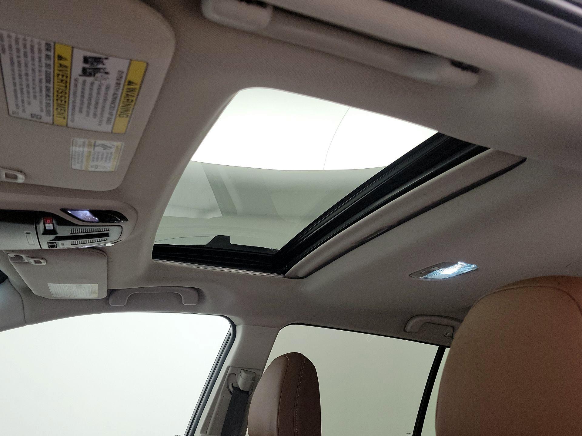 Thumbnail: 2022 Subaru Outback - 20