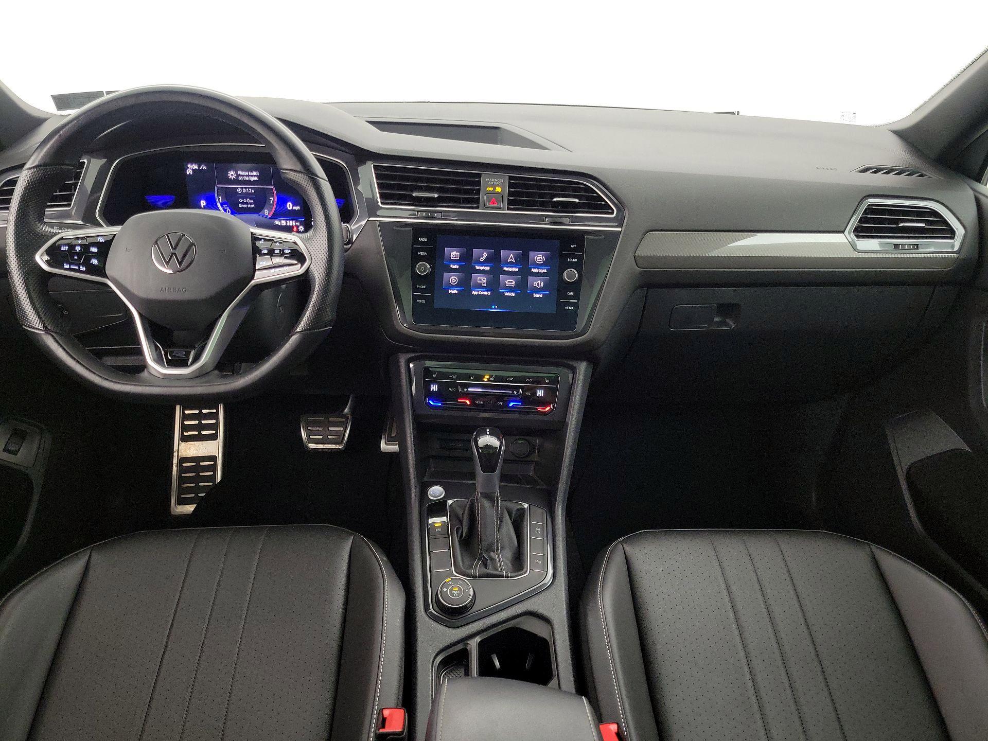 Thumbnail: 2022 Volkswagen Tiguan - 9