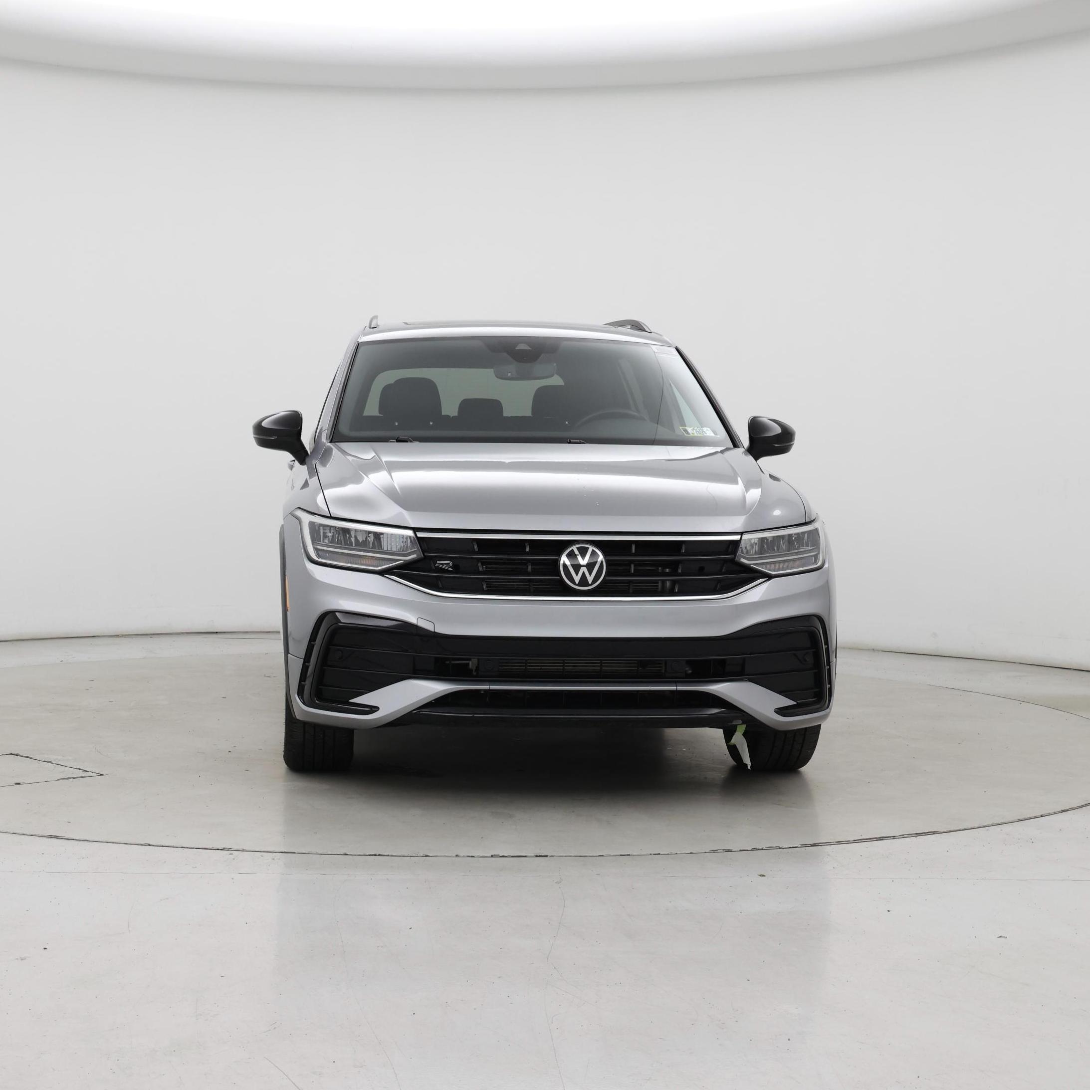 Thumbnail: 2022 Volkswagen Tiguan - 5