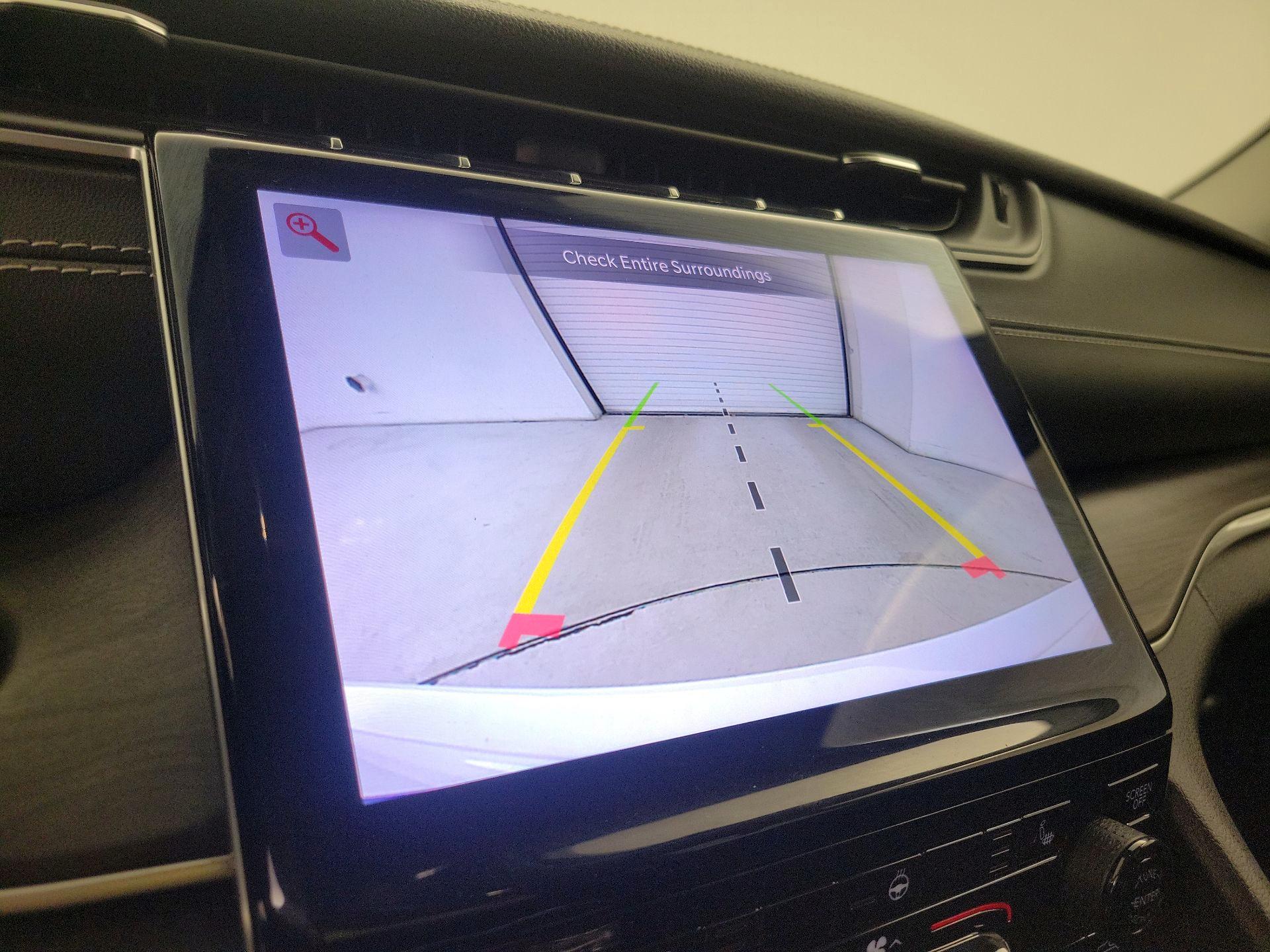 Thumbnail: 2022 Jeep Grand Cherokee - 15