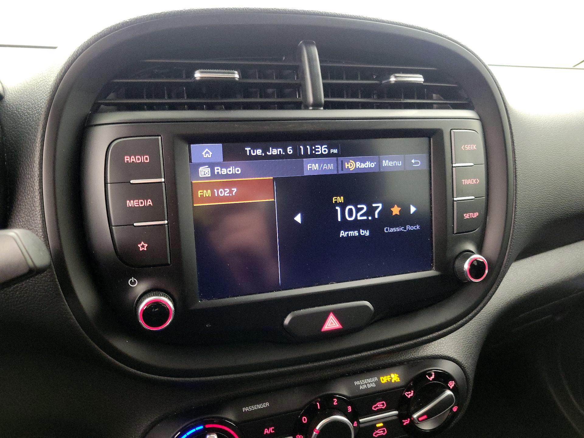 Thumbnail: 2022 Kia Soul - 15