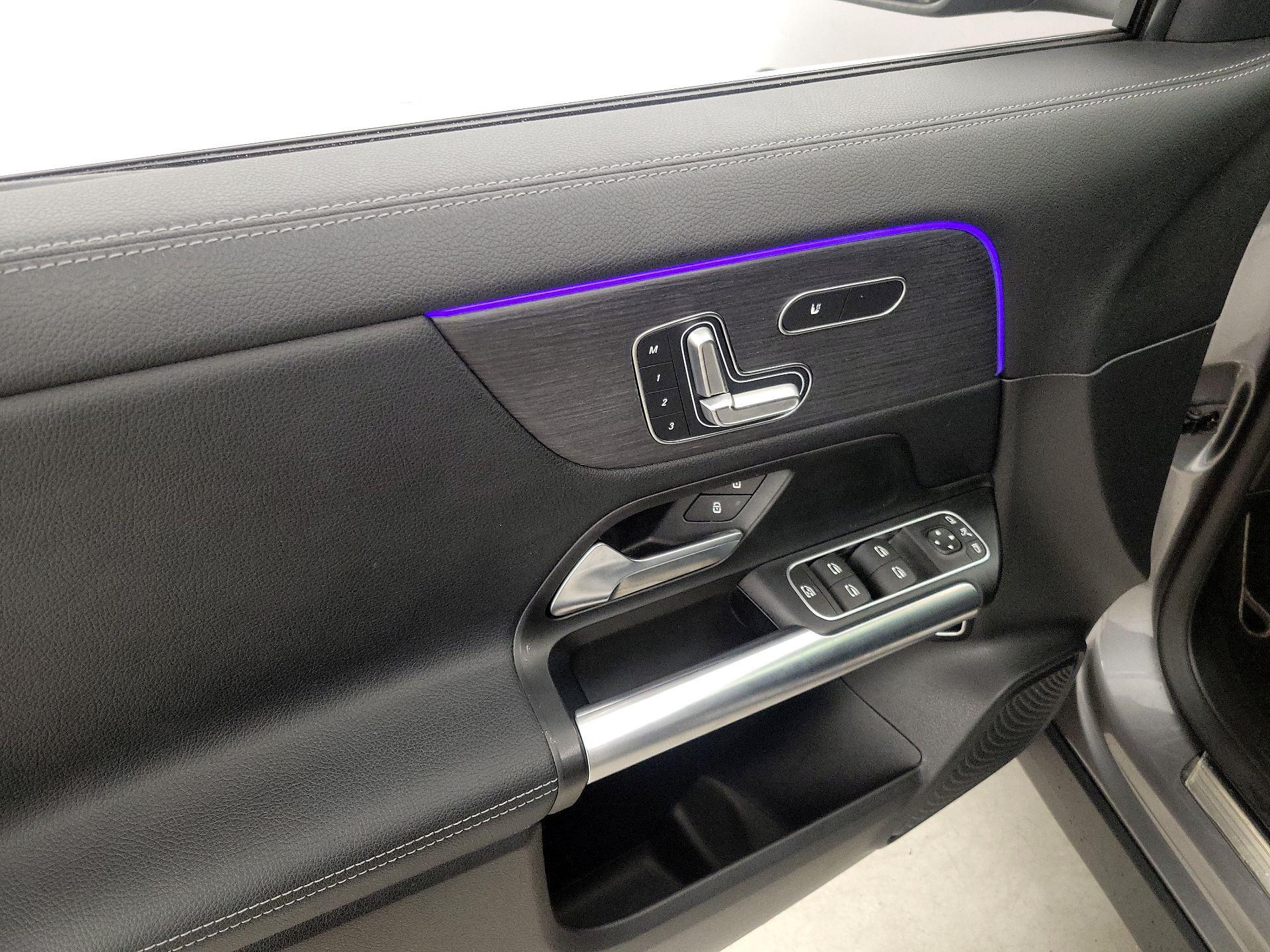 Thumbnail: 2023 Mercedes-Benz GLA - 12