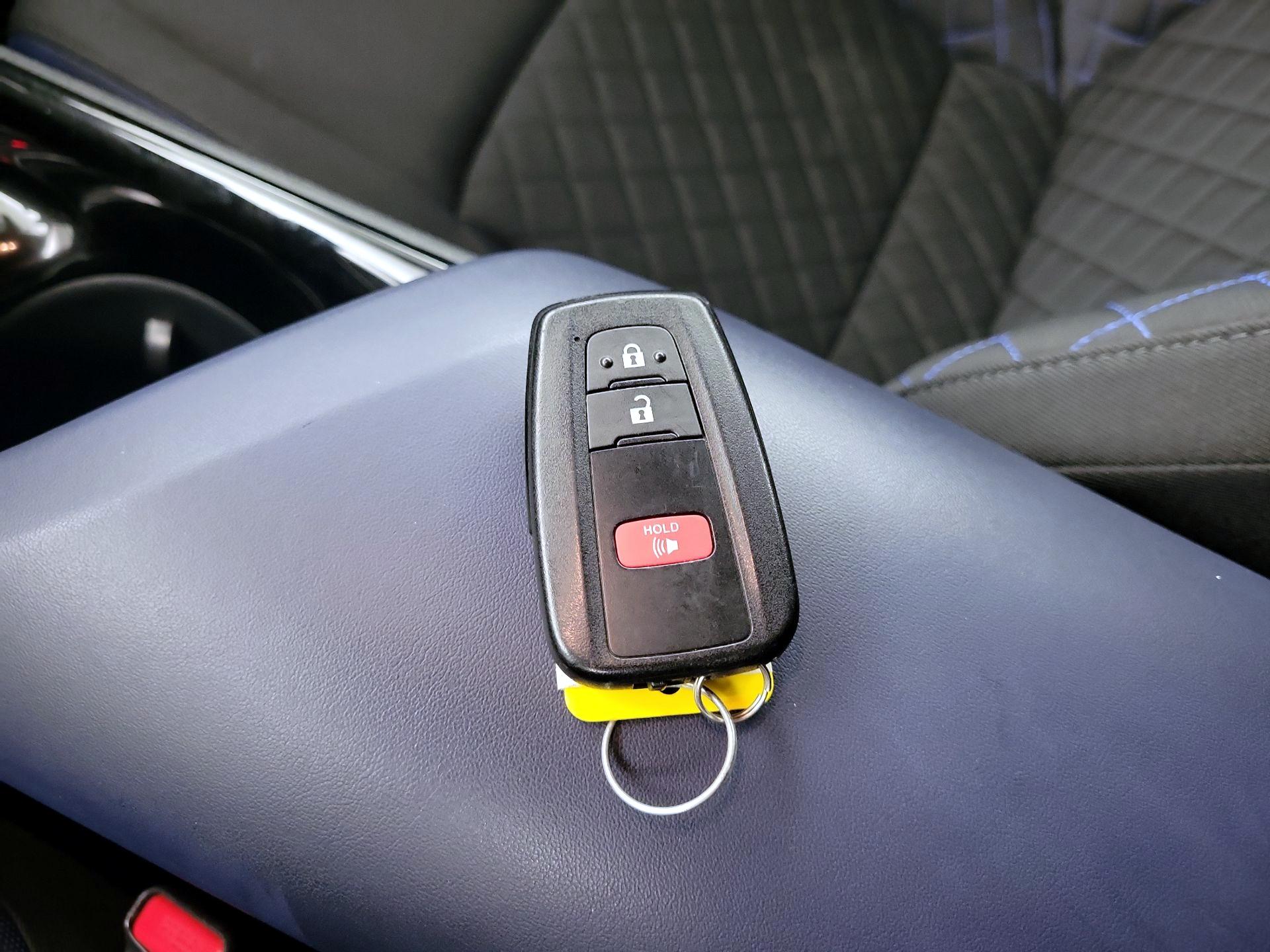 Thumbnail: 2020 Toyota C-HR - 20