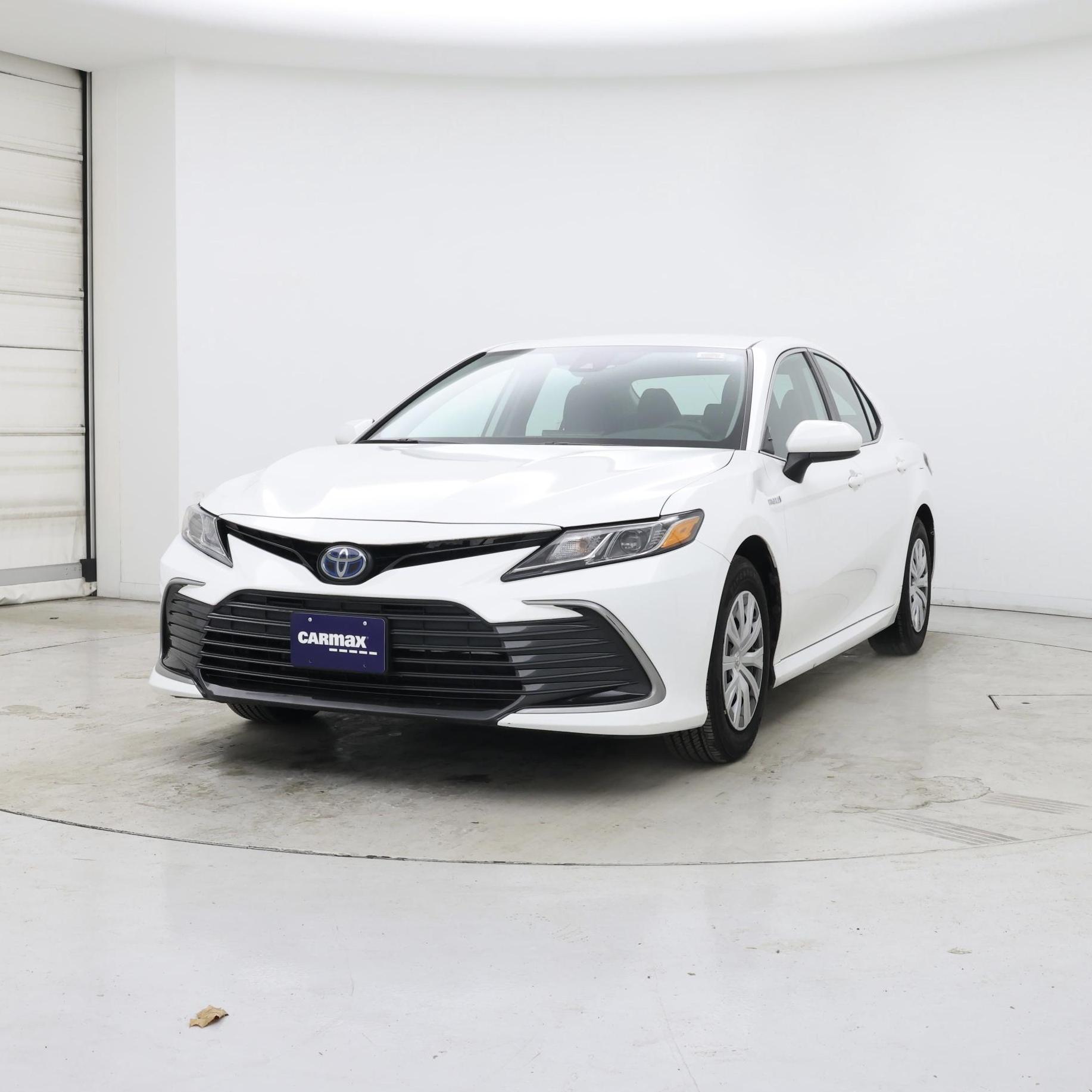 Thumbnail: 2021 Toyota Camry - 4