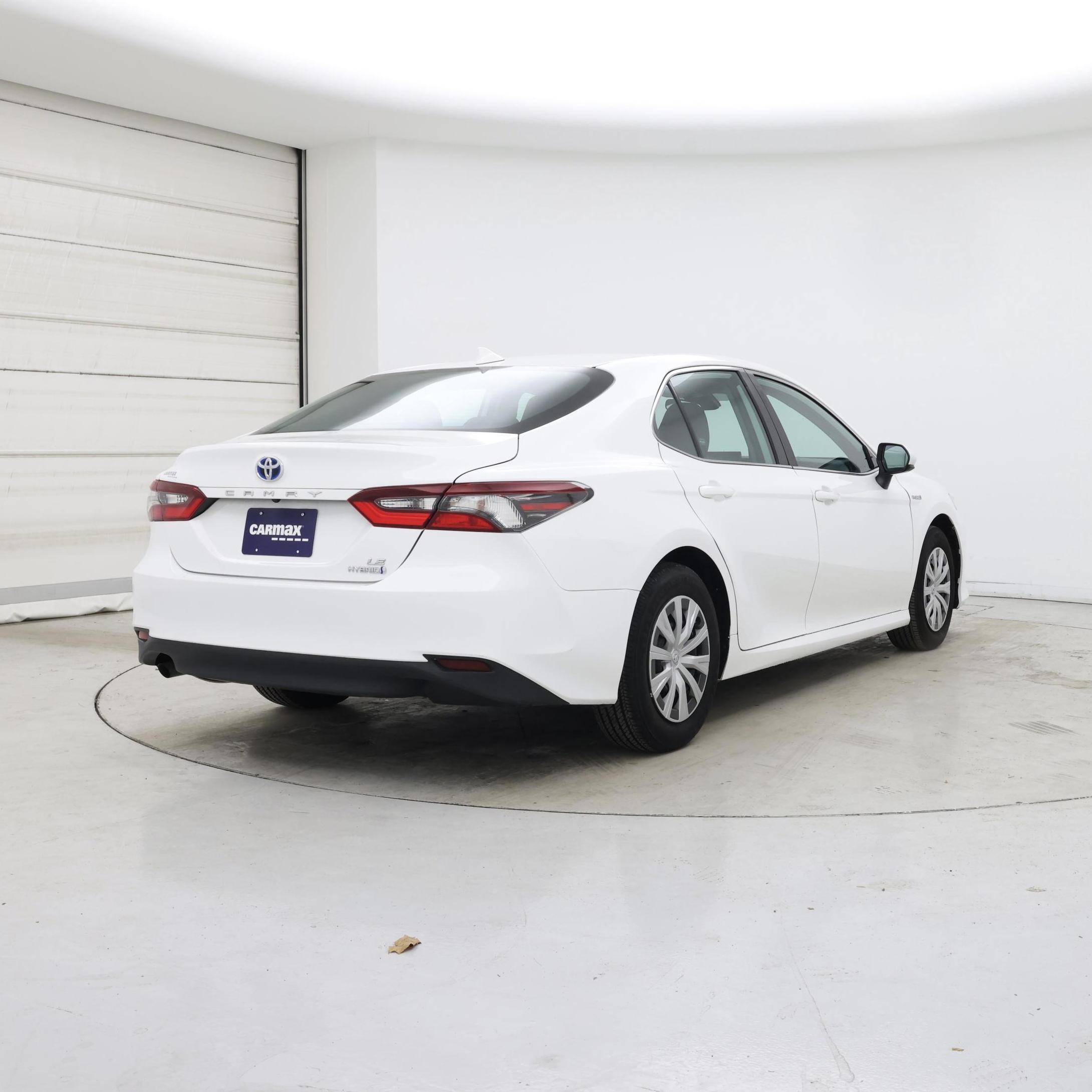 Thumbnail: 2021 Toyota Camry - 8