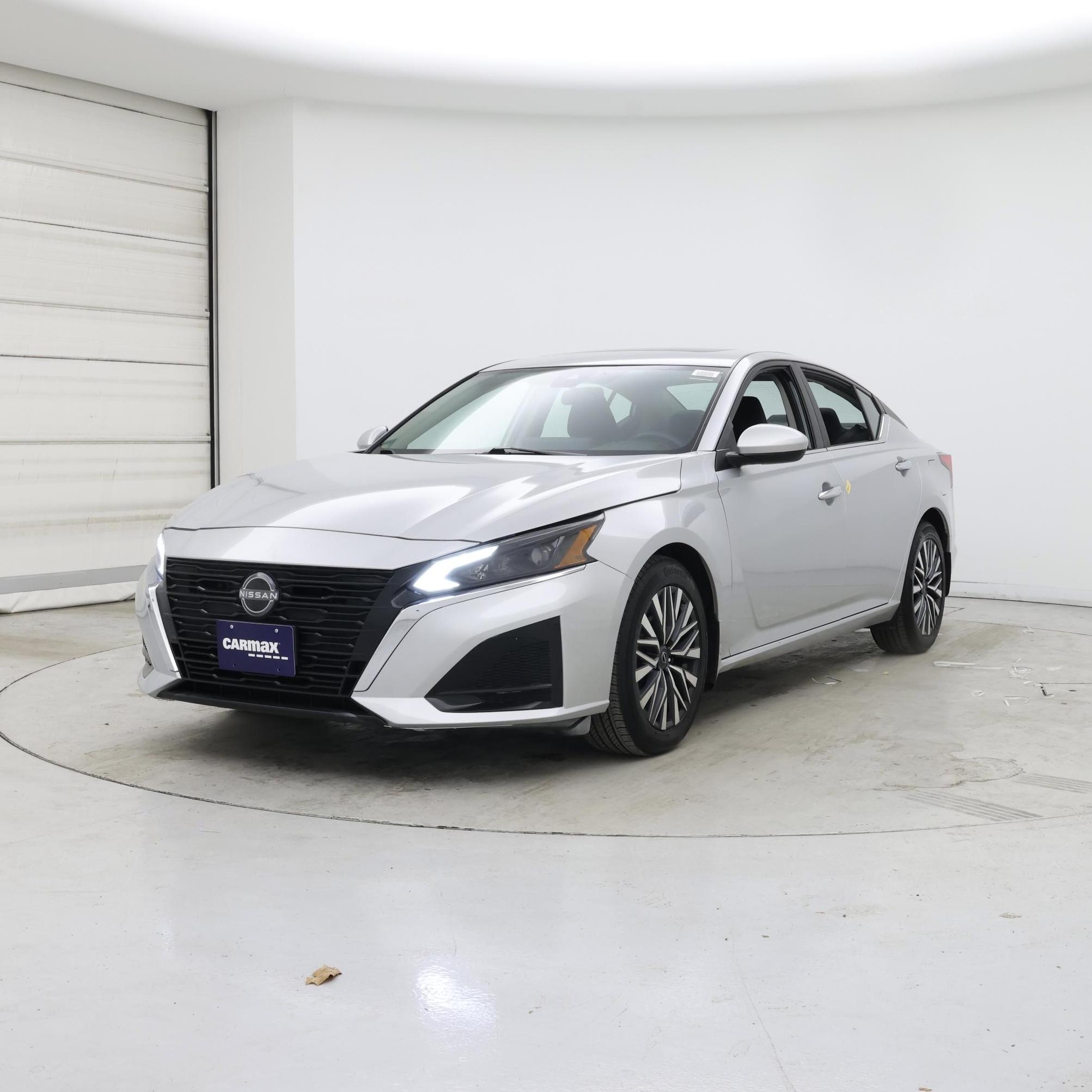 Thumbnail: 2023 Nissan Altima - 4