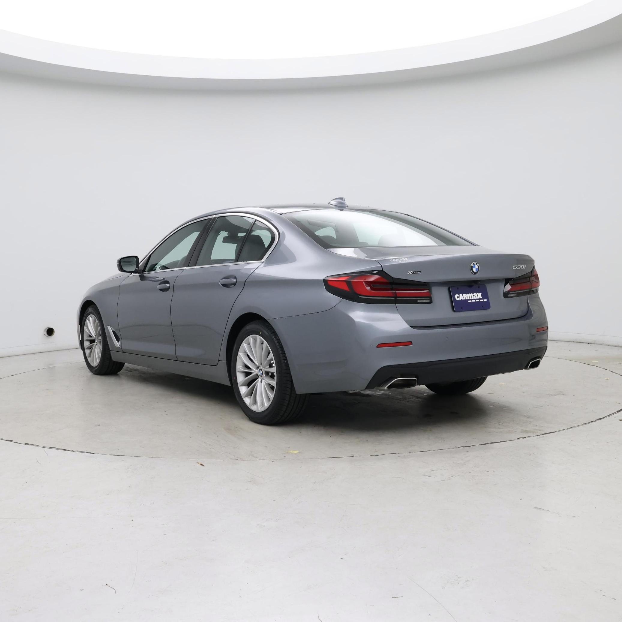 Thumbnail: 2022 BMW 5 Series - 2