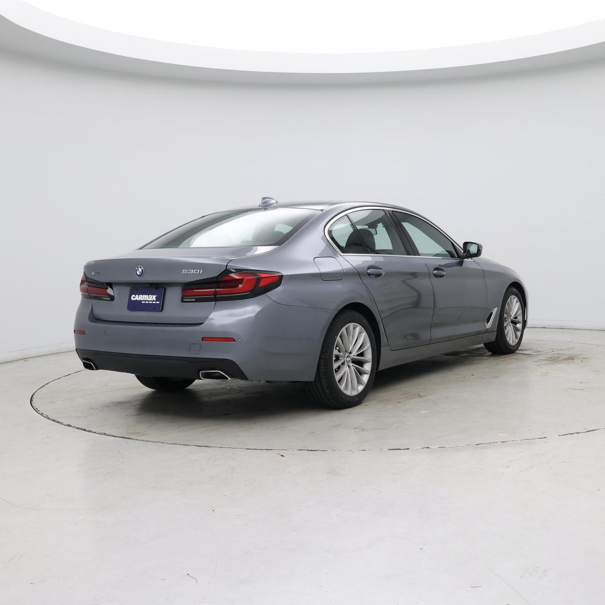 Thumbnail: 2022 BMW 5 Series - 8