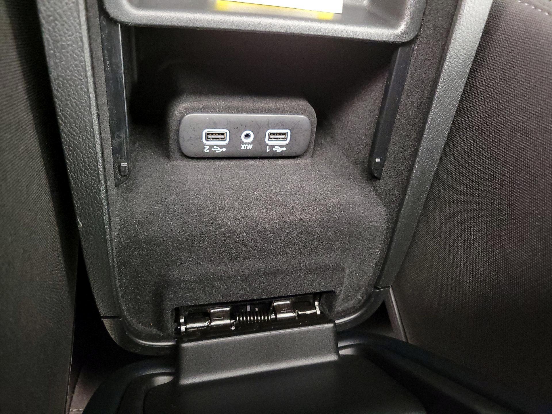 Thumbnail: 2023 Dodge Charger - 18