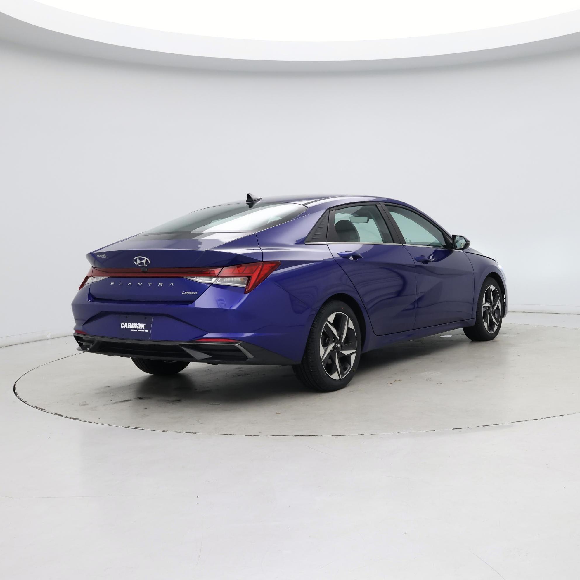 Thumbnail: 2021 Hyundai Elantra - 8