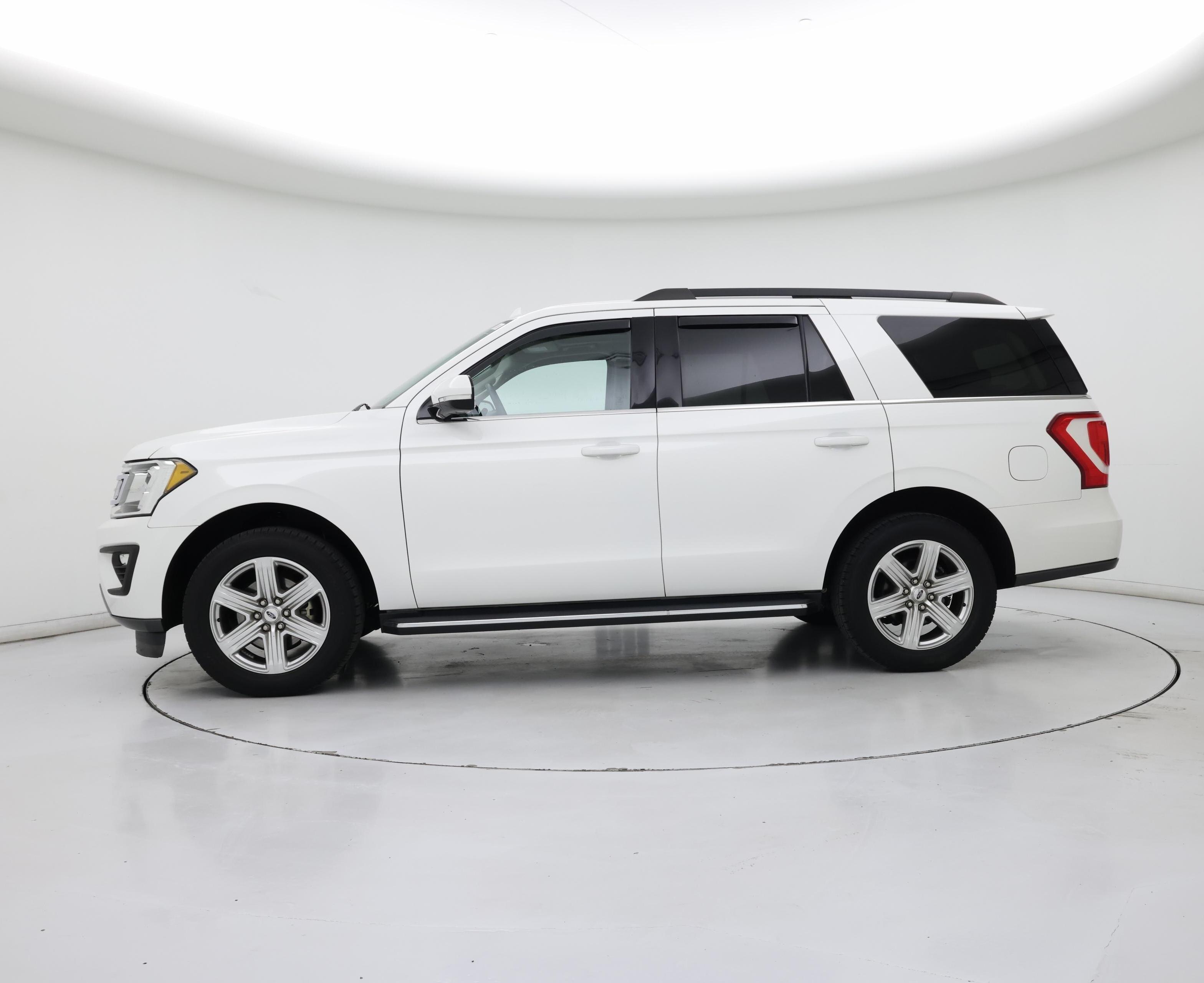 Thumbnail: 2020 Ford Expedition - 3