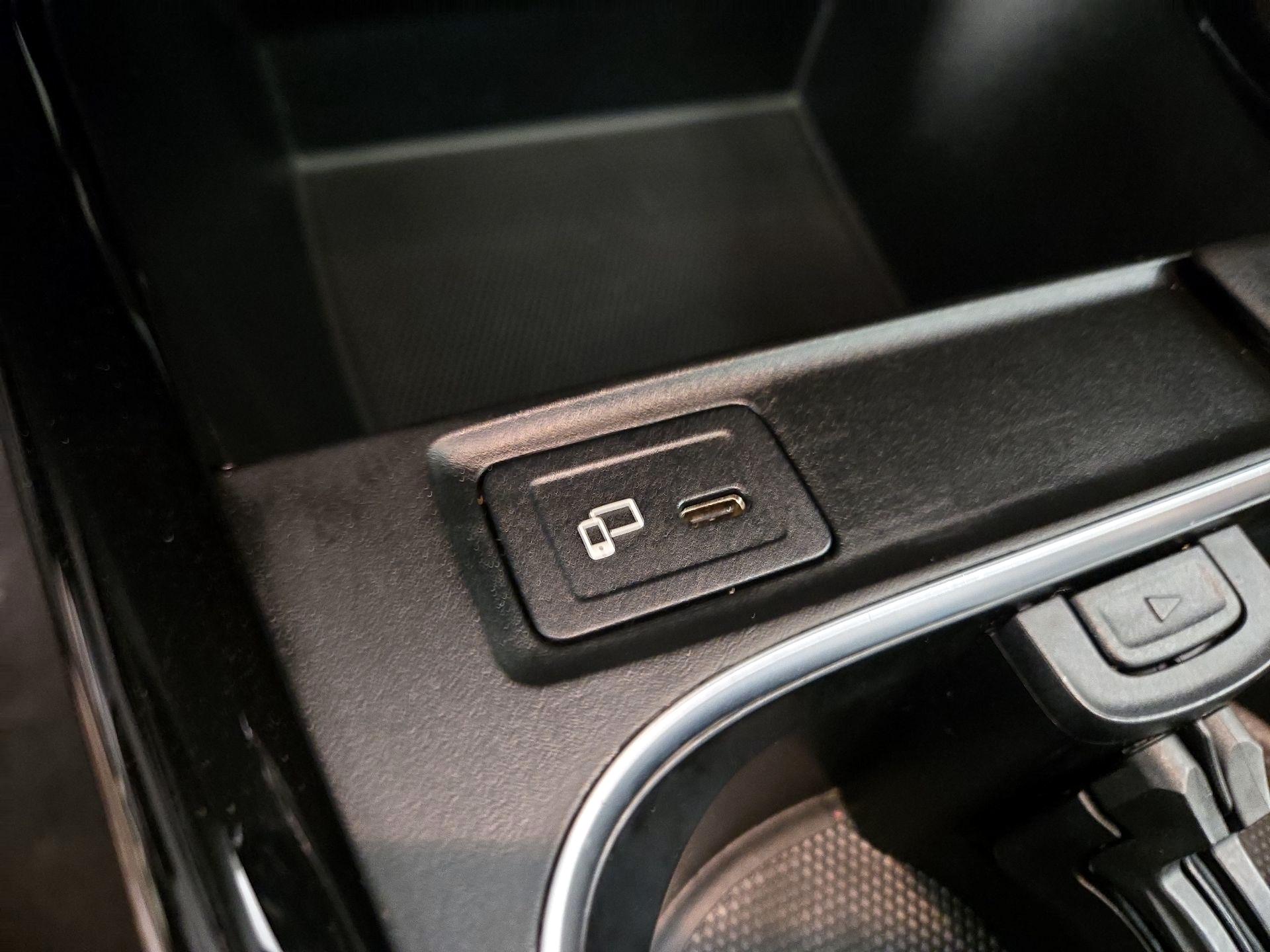 Thumbnail: 2021 Mercedes-Benz A-Class - 18