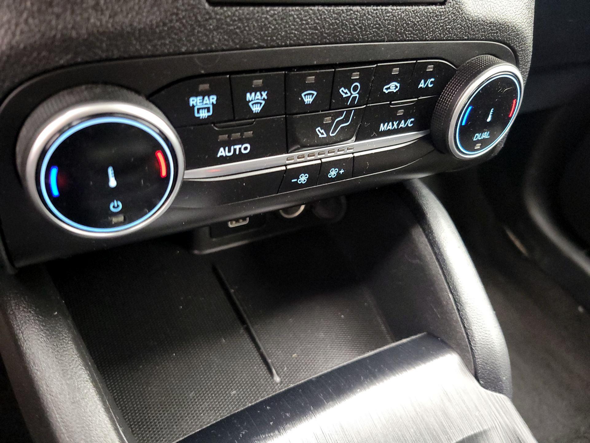 Thumbnail: 2024 Ford Escape - 16