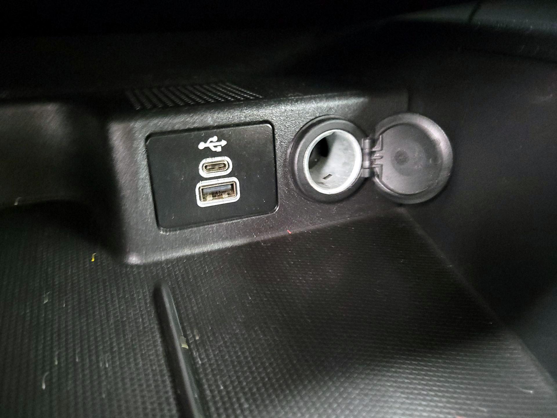 Thumbnail: 2024 Ford Escape - 18