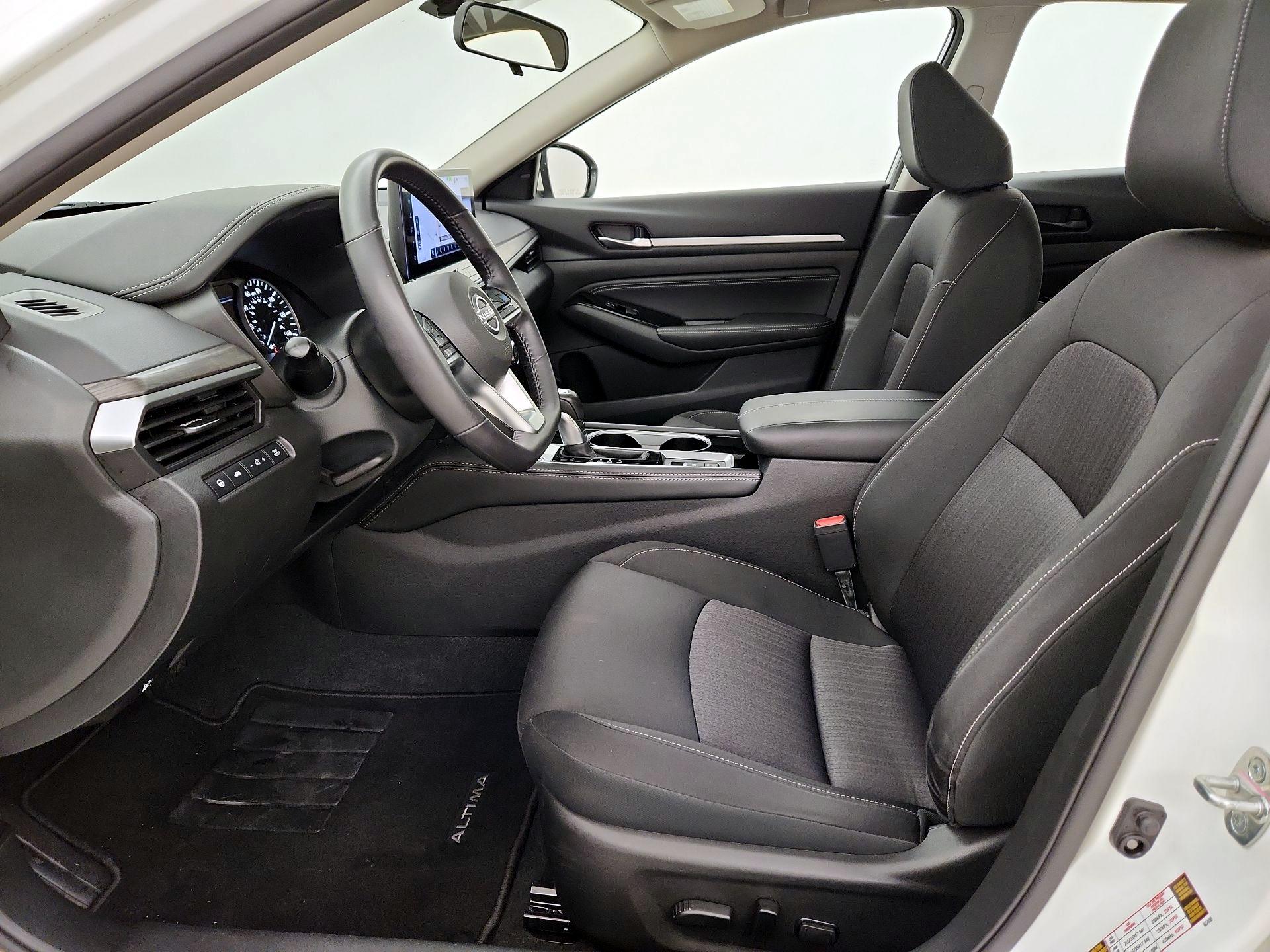 Thumbnail: 2023 Nissan Altima - 11