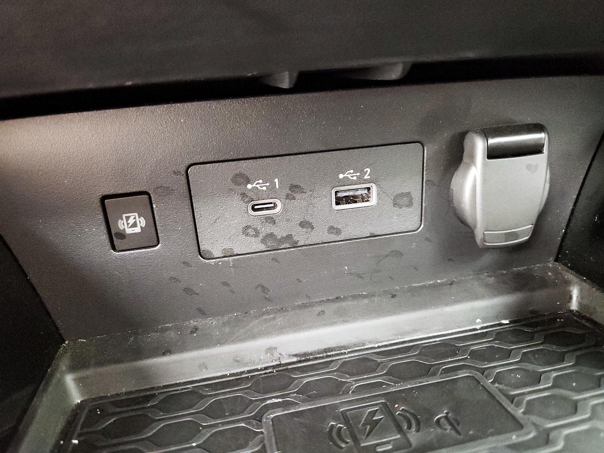 Thumbnail: 2023 Nissan Altima - 19