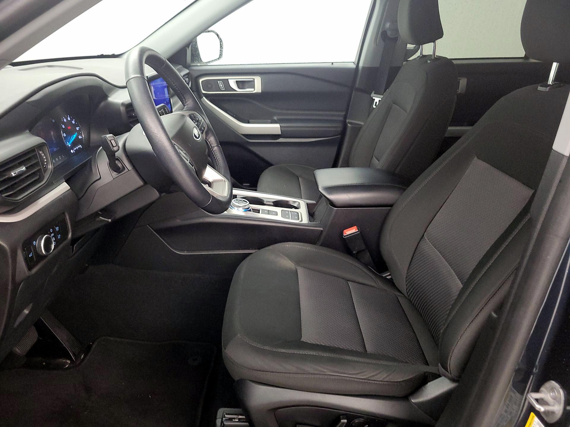 Thumbnail: 2023 Ford Explorer - 11