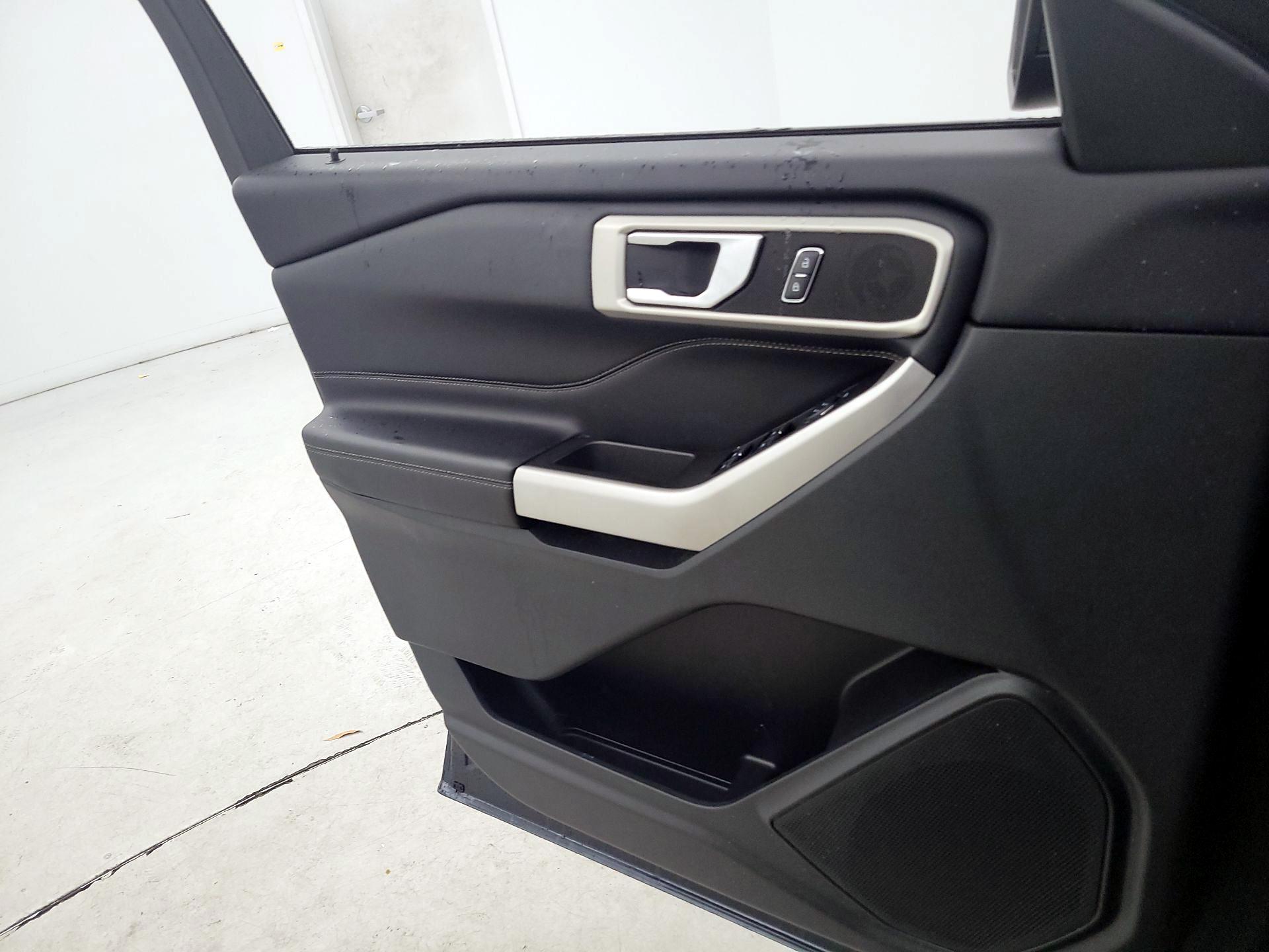 Thumbnail: 2023 Ford Explorer - 12