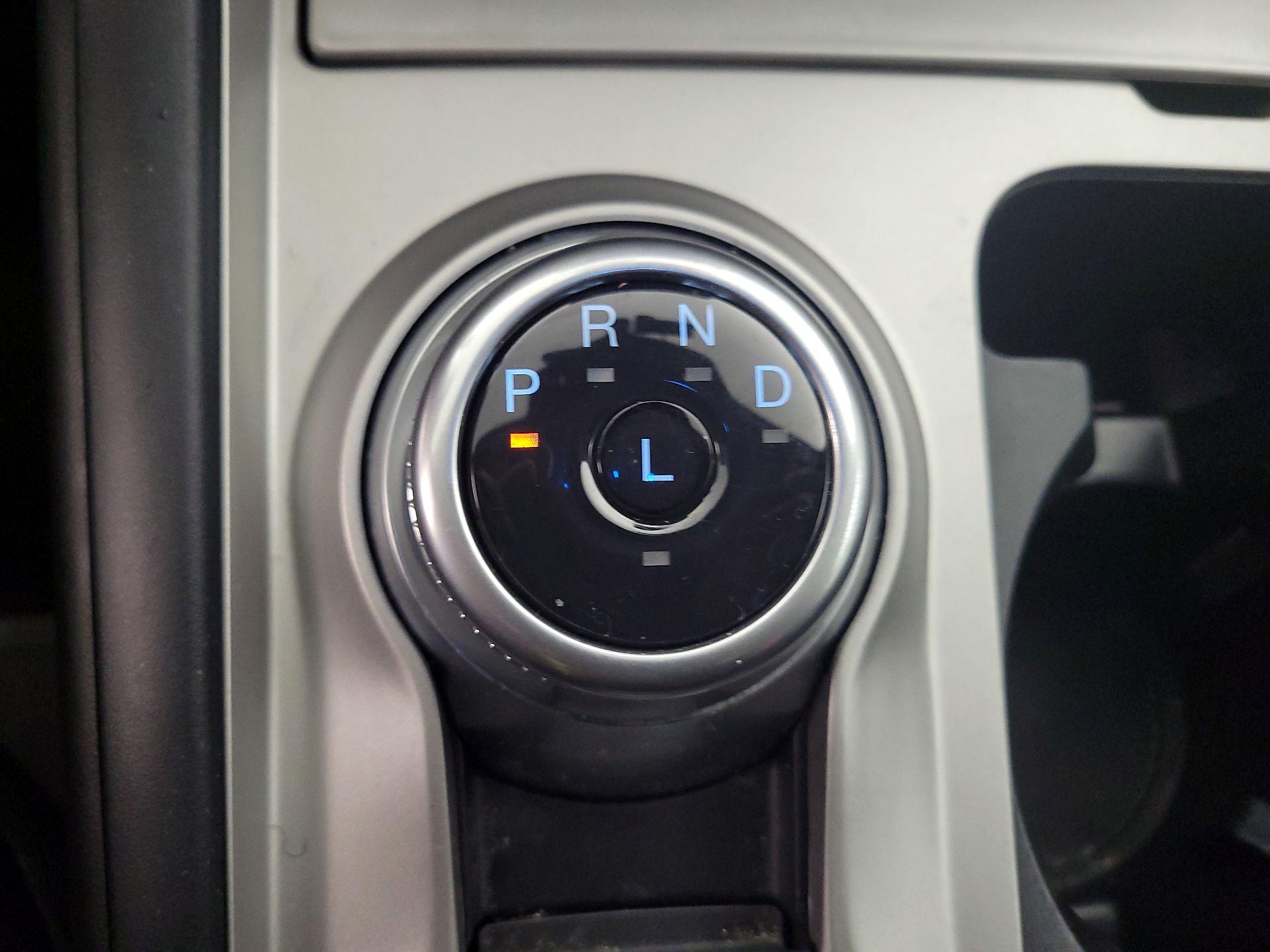 Thumbnail: 2023 Ford Explorer - 17