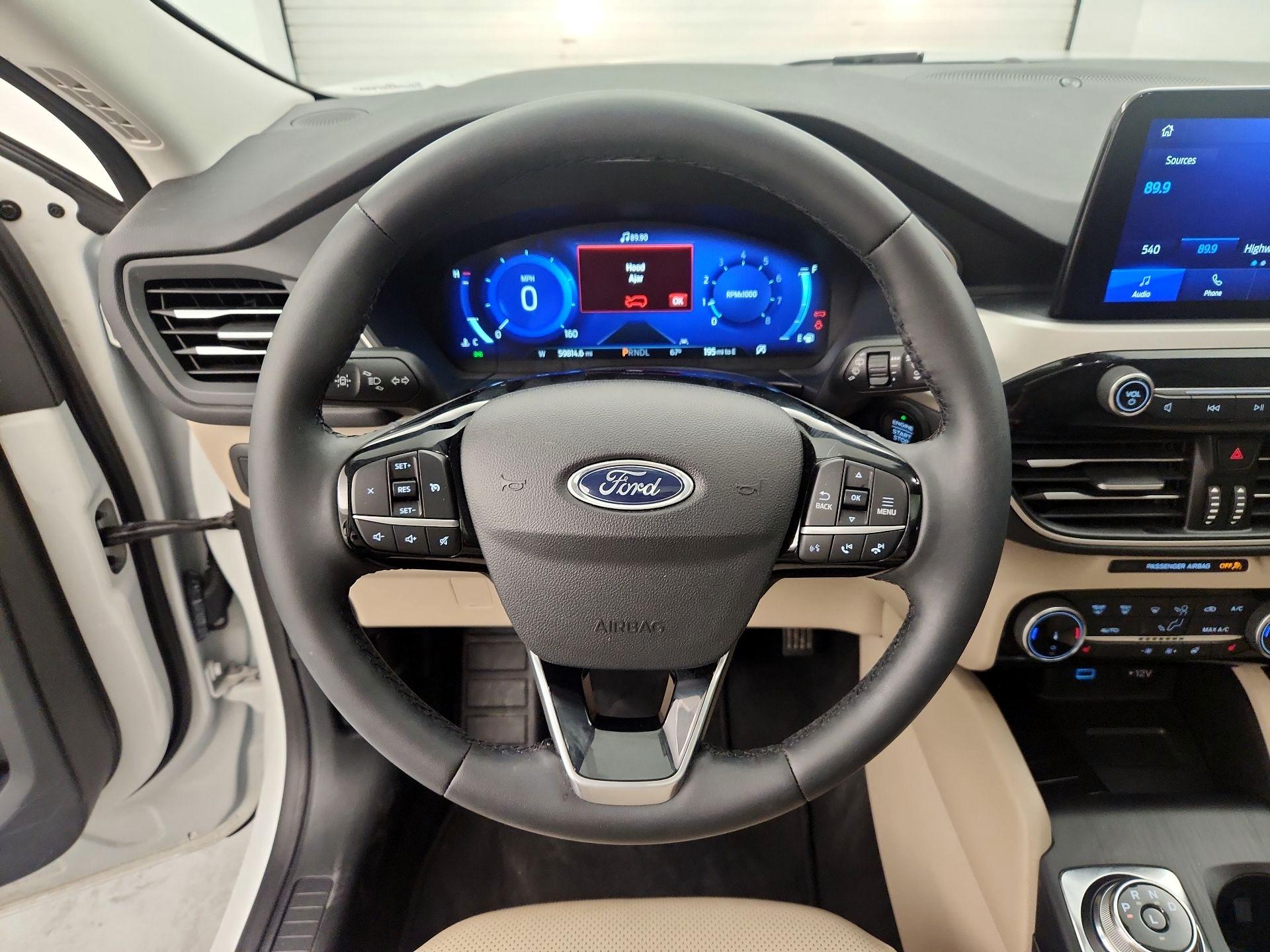 Thumbnail: 2022 Ford Escape - 10