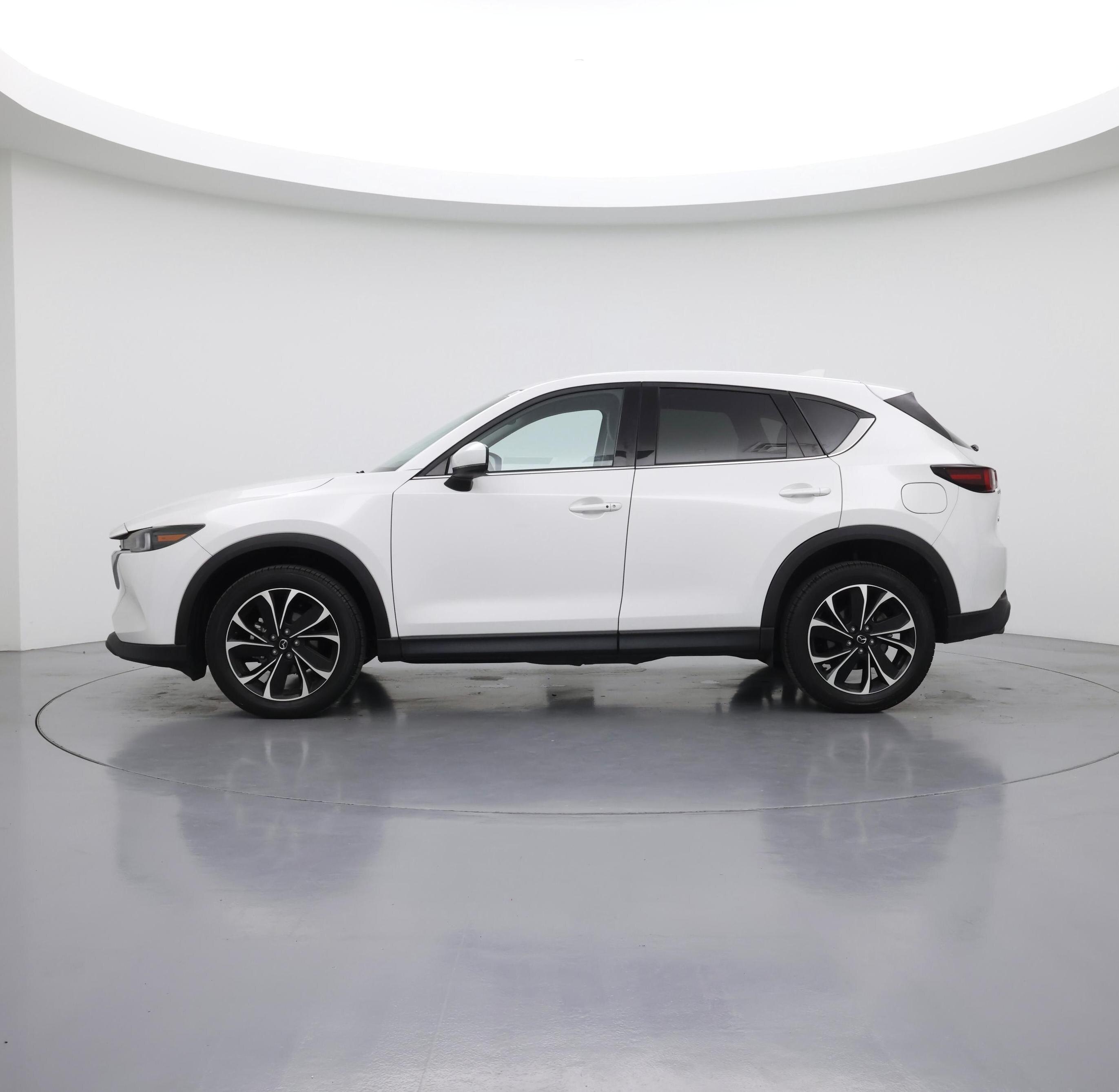 Thumbnail: 2023 Mazda CX-5 - 3