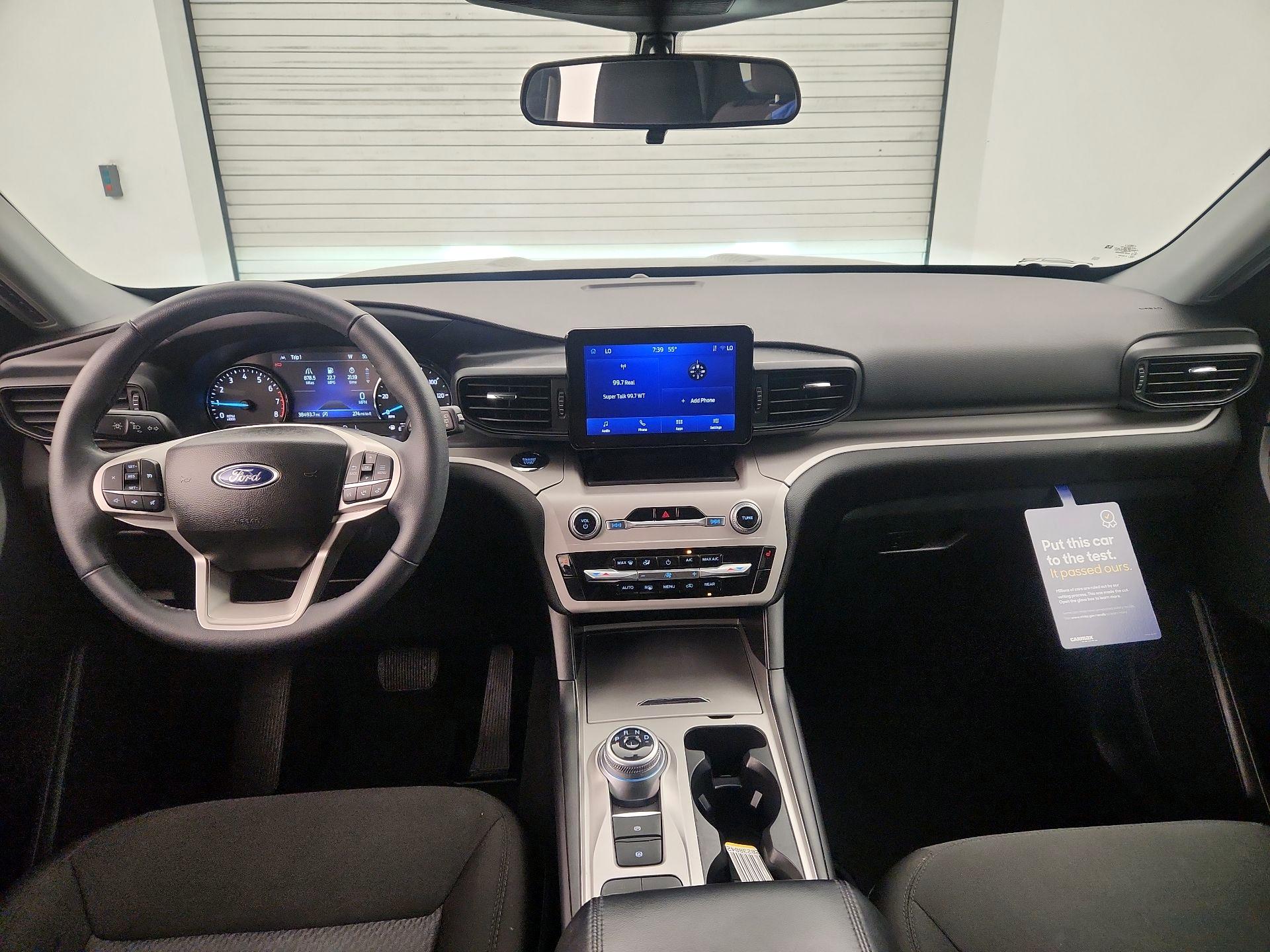 Thumbnail: 2023 Ford Explorer - 9